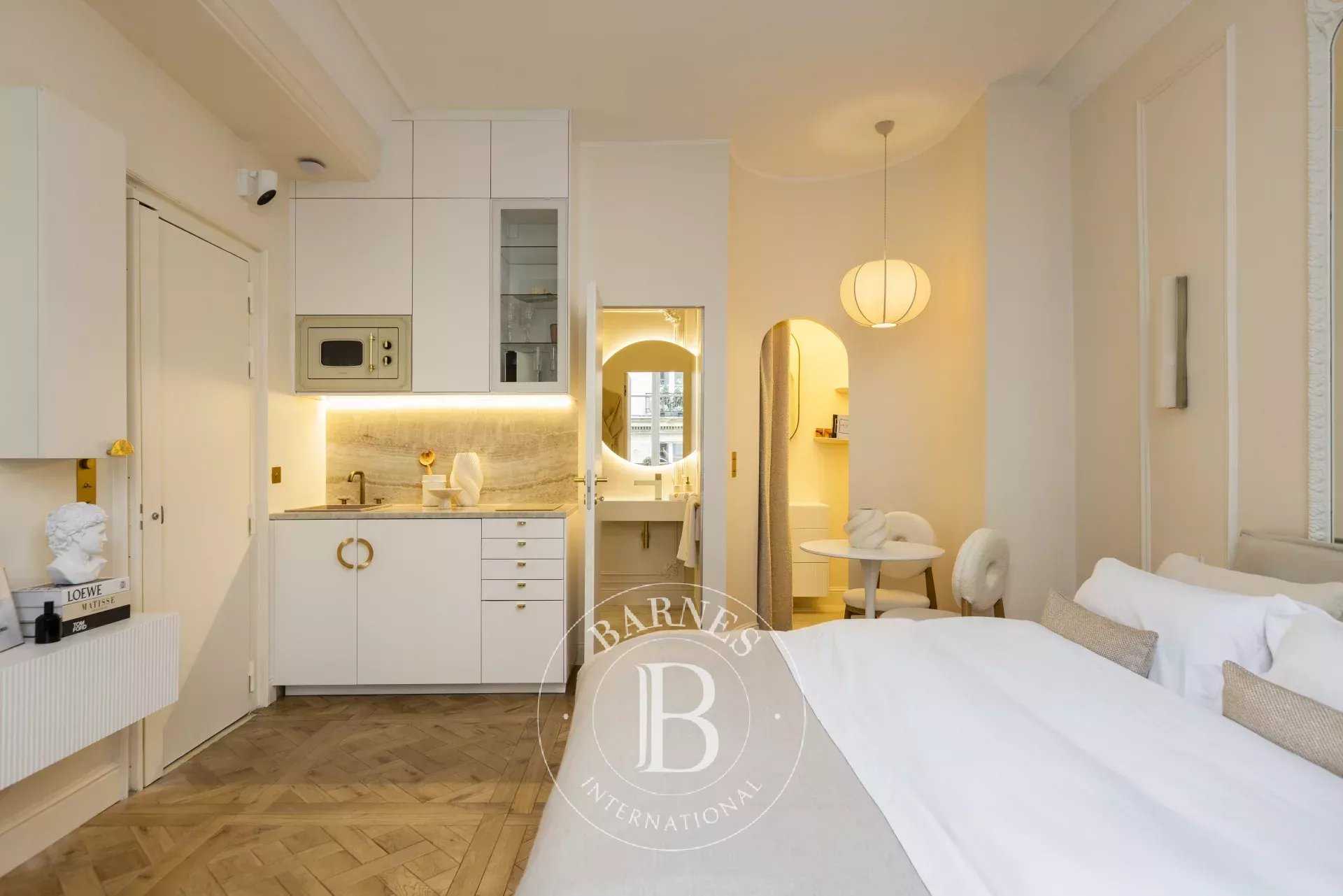 Paris  - Apartment 