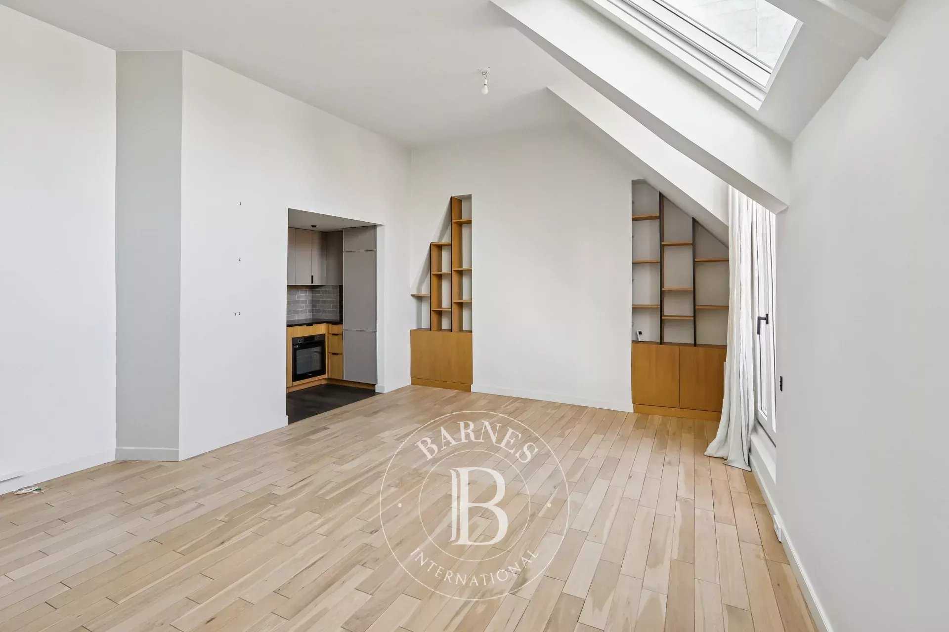 Paris  - Piso 3 Cuartos 2 Habitaciones