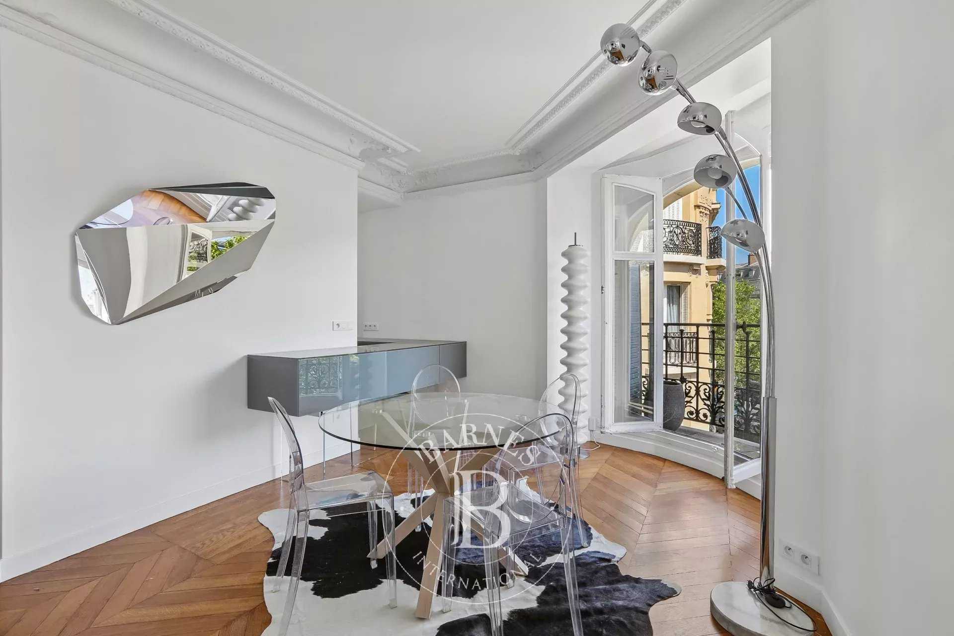 Paris  - Appartement 2 Pi&egrave;ces, 1 Chambre
