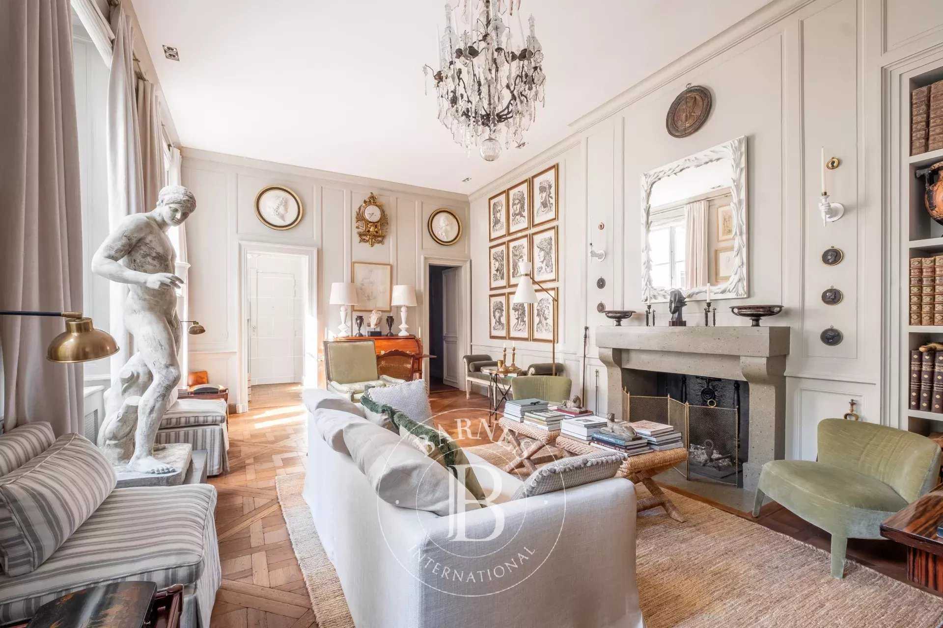 Paris  - Piso 2 Cuartos, 1 Habitacion