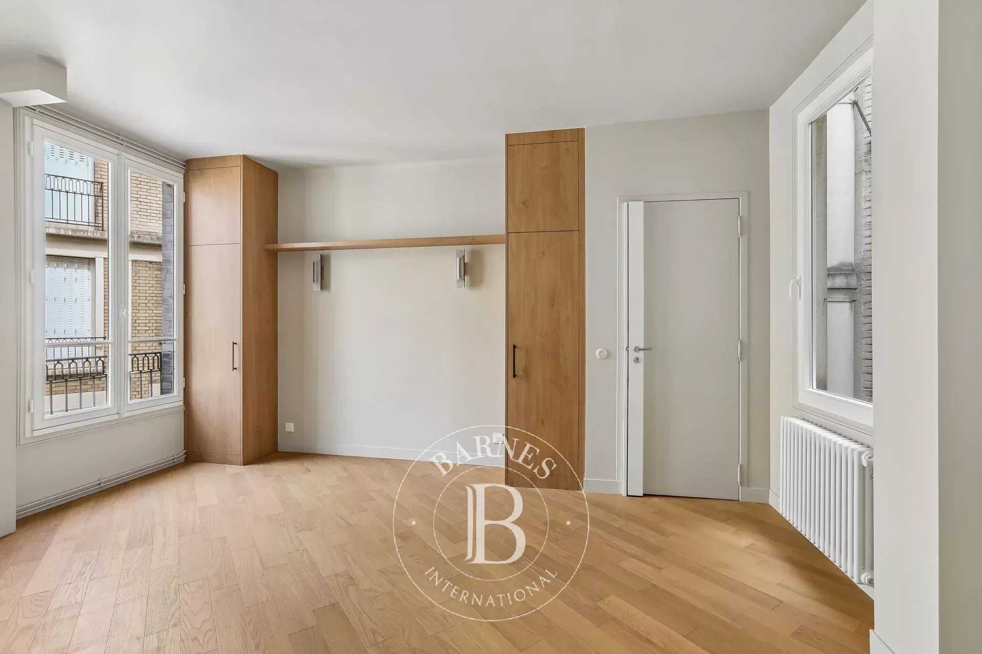 Paris  - Appartement 2 Pi&egrave;ces, 1 Chambre