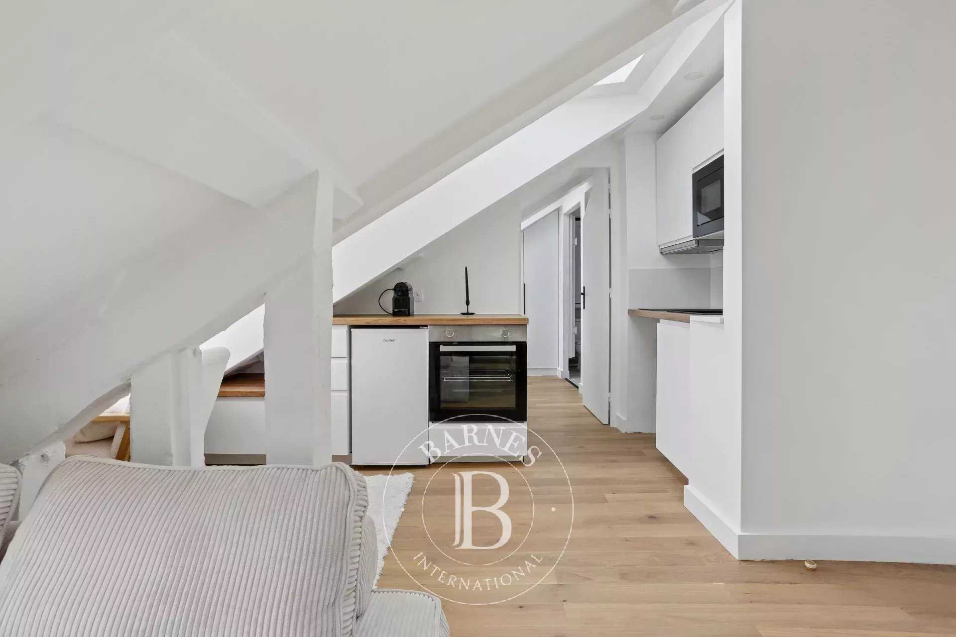 Paris  - Piso 2 Cuartos, 1 Habitacion