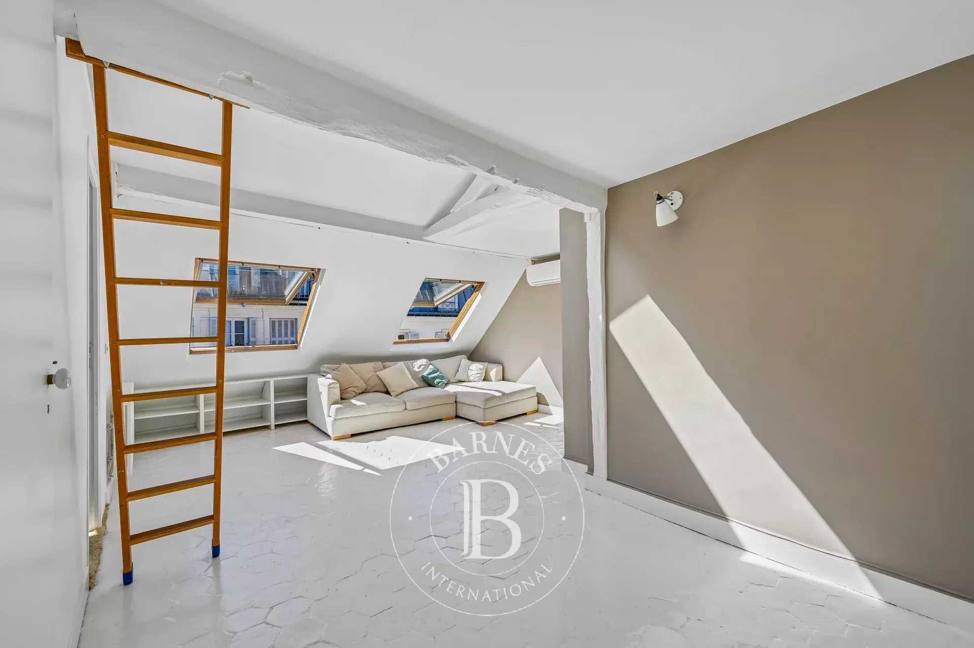 Paris  - Apartment 3 Bedrooms