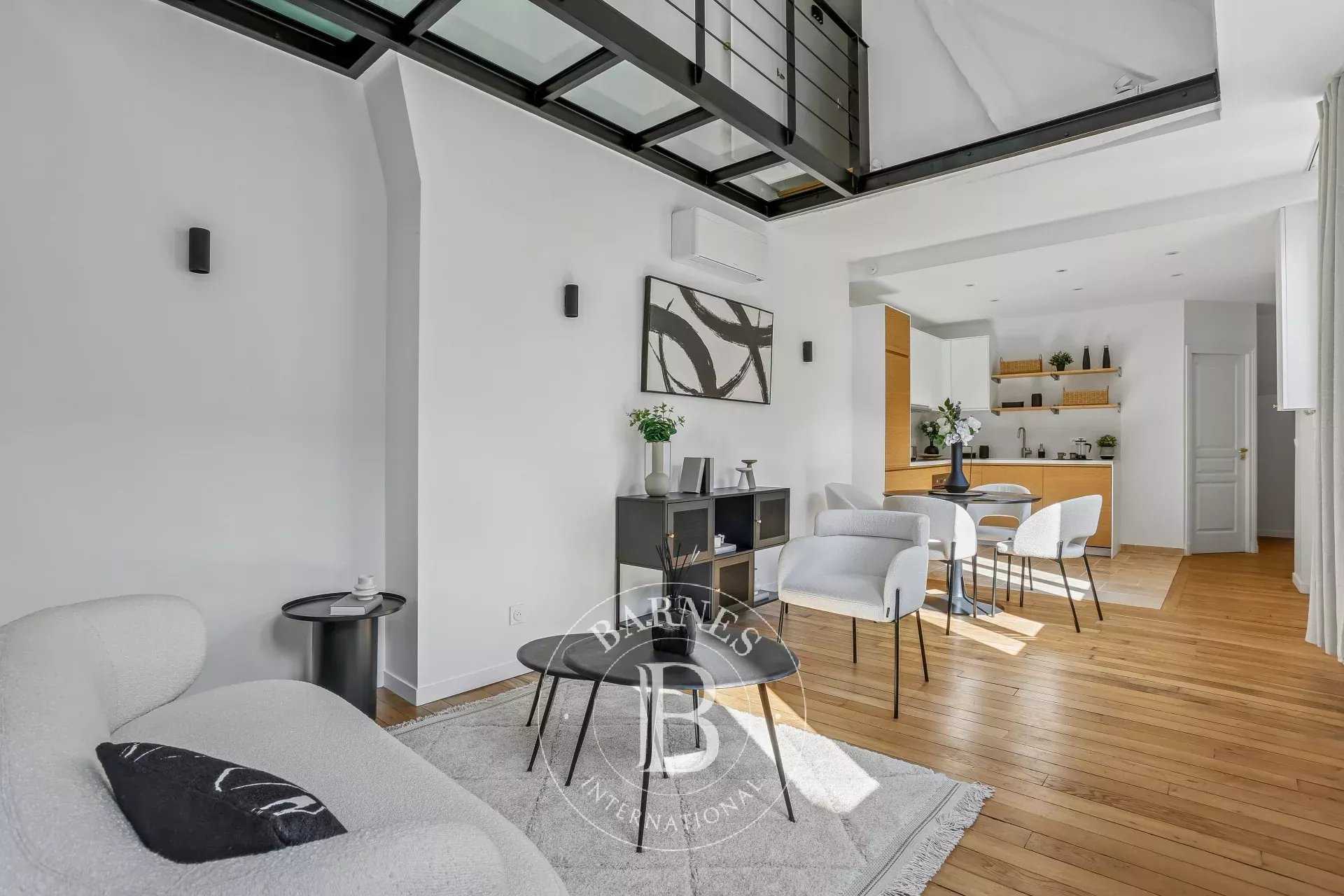 Paris  - Appartement 2 Pi&egrave;ces, 1 Chambre