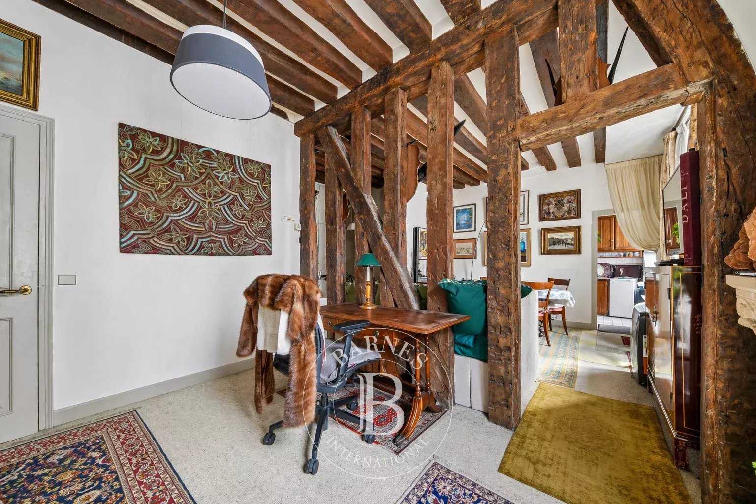 Paris  - Apartment 2 Bedrooms