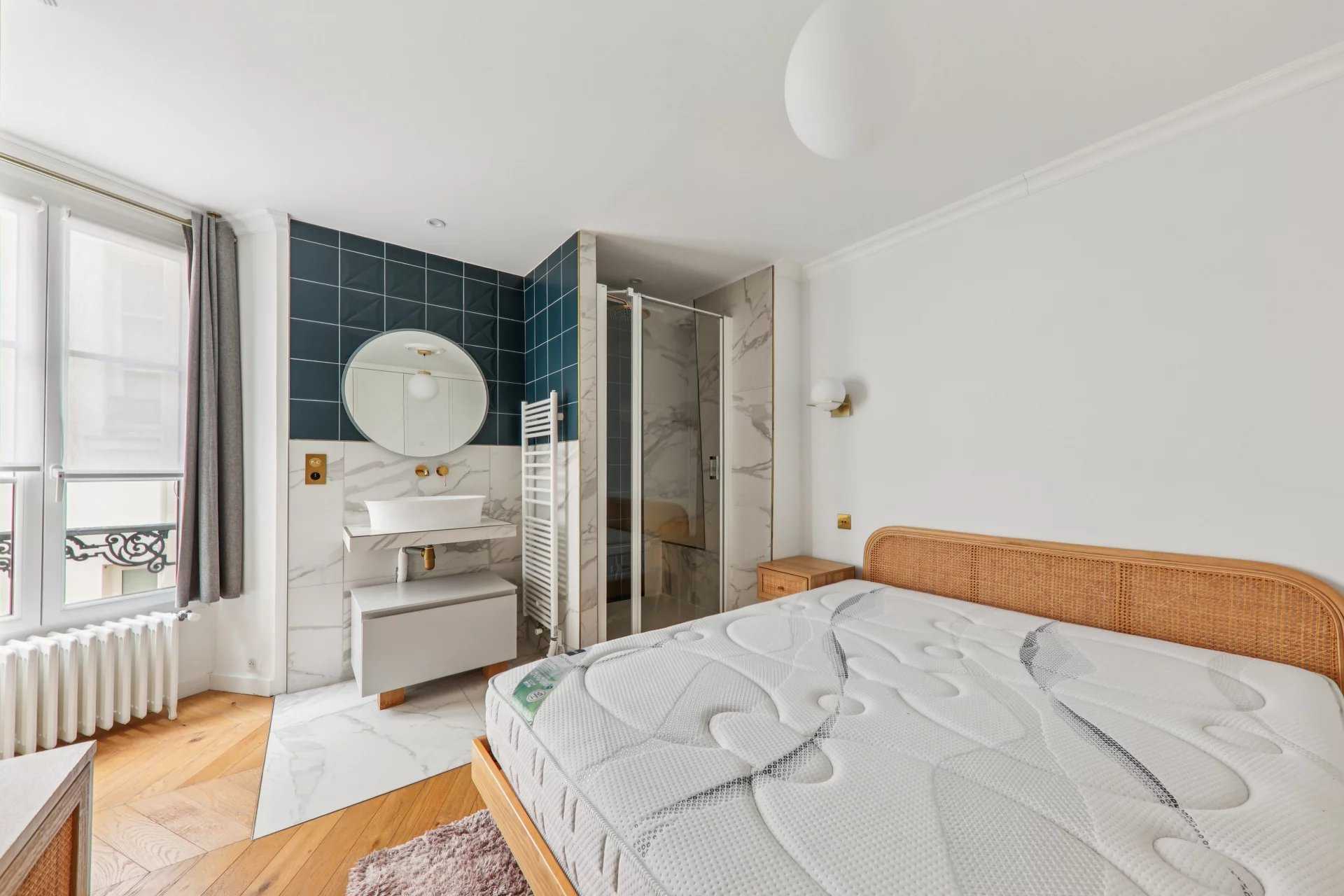 Paris  - Appartement 3 Pi&egrave;ces 2 Chambres