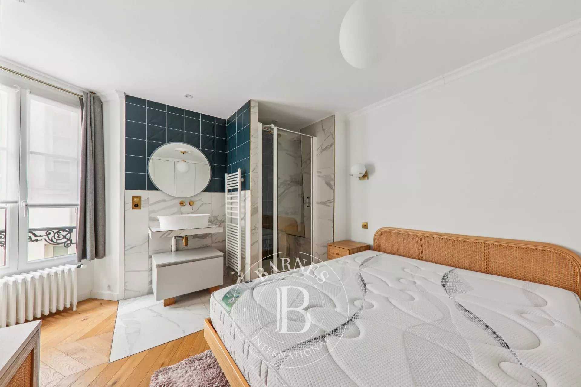 Paris  - Appartement 3 Pi&egrave;ces 2 Chambres