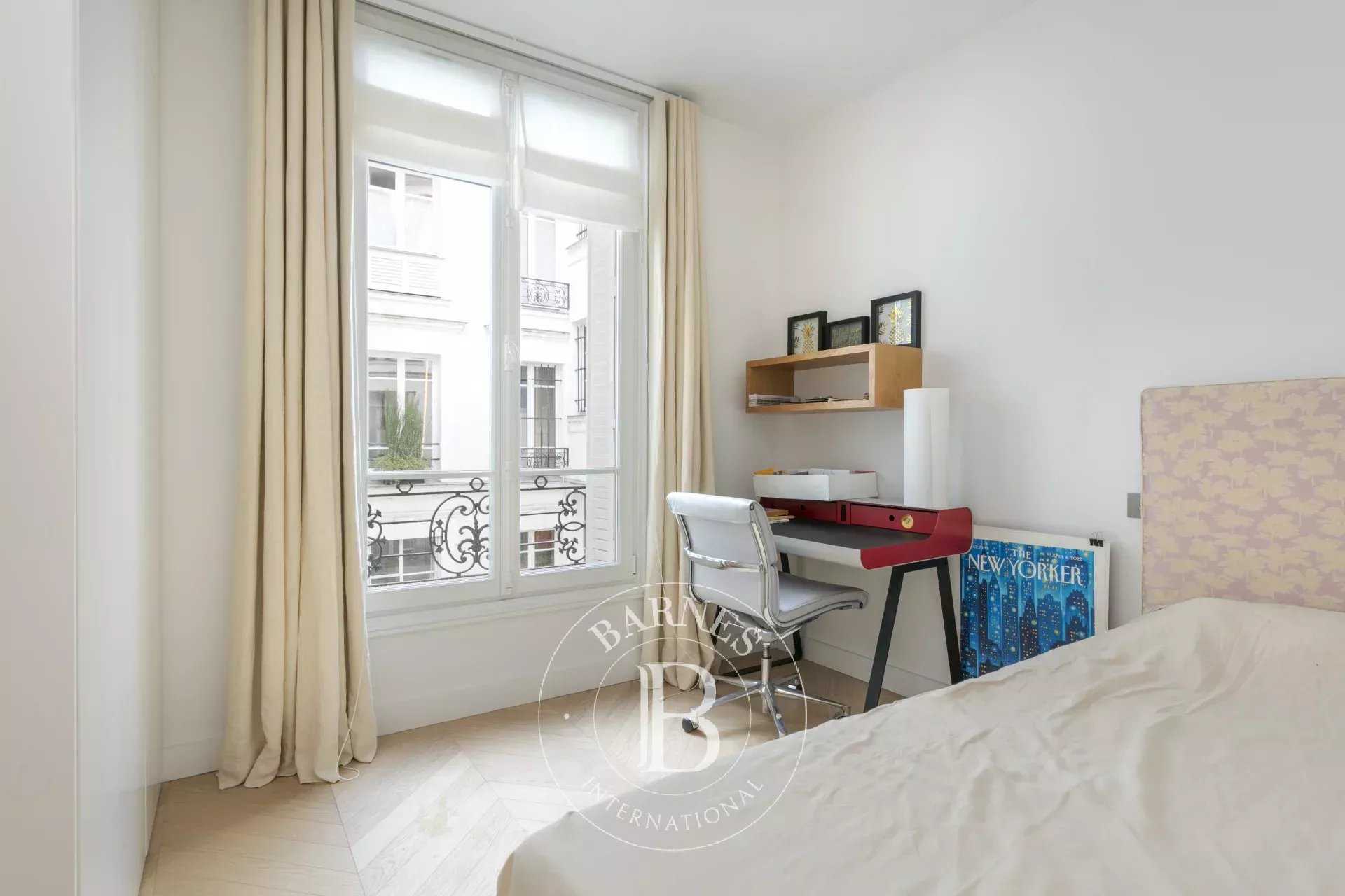 Paris  - Apartment 2 Bedrooms