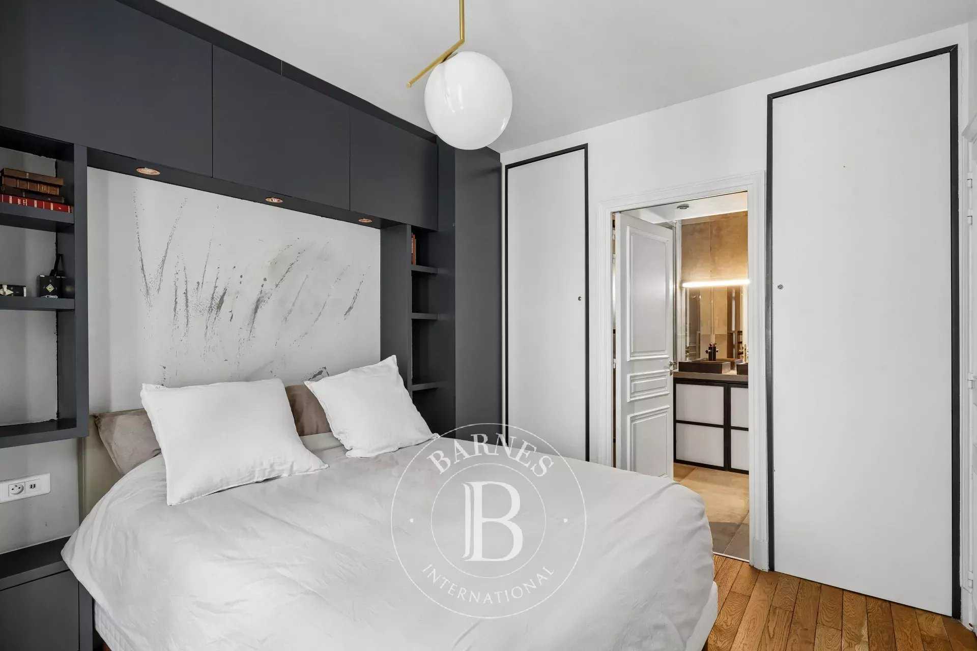 Paris  - Appartement 2 Pi&egrave;ces, 1 Chambre
