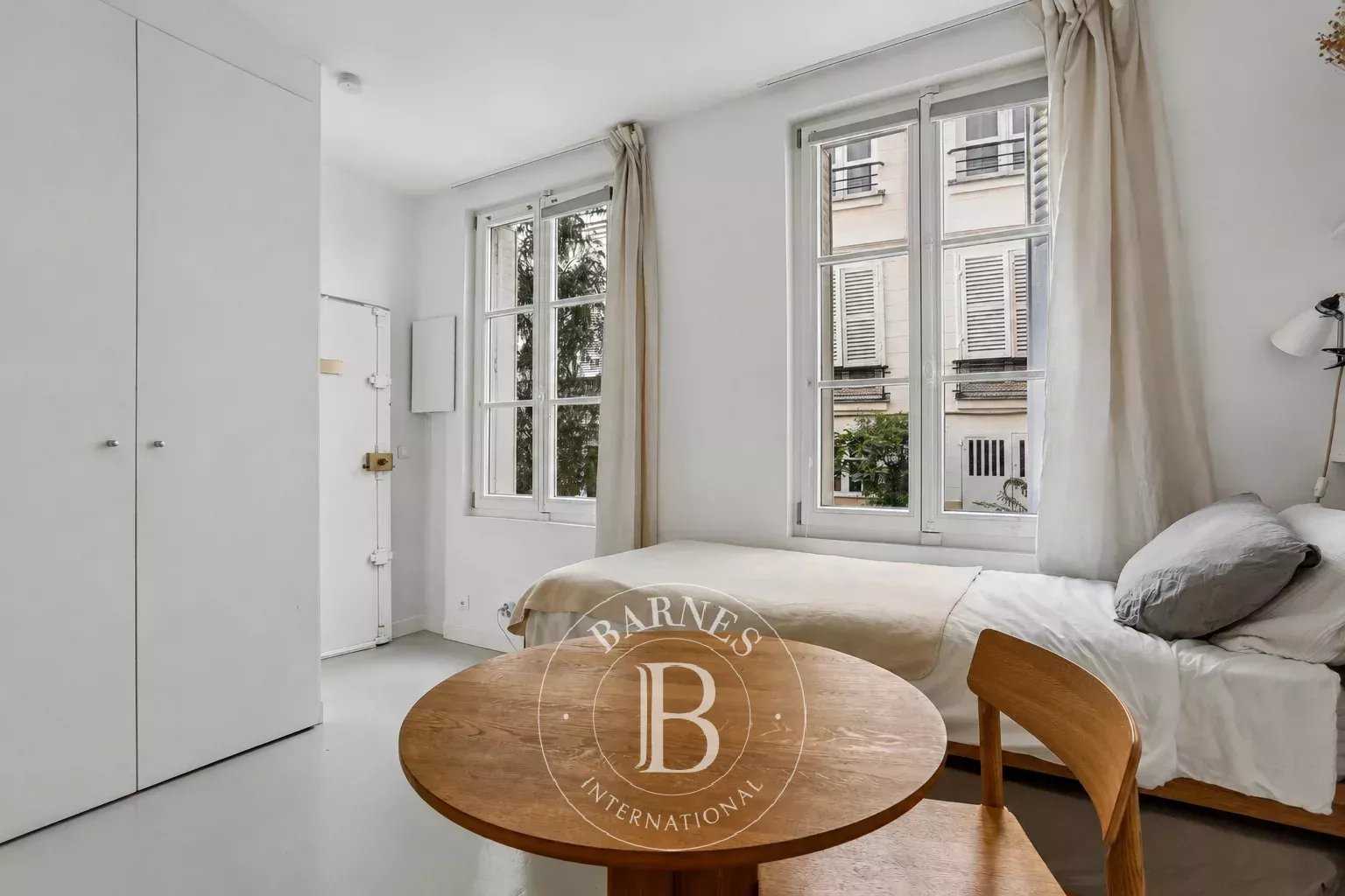 Paris  - Apartment 
