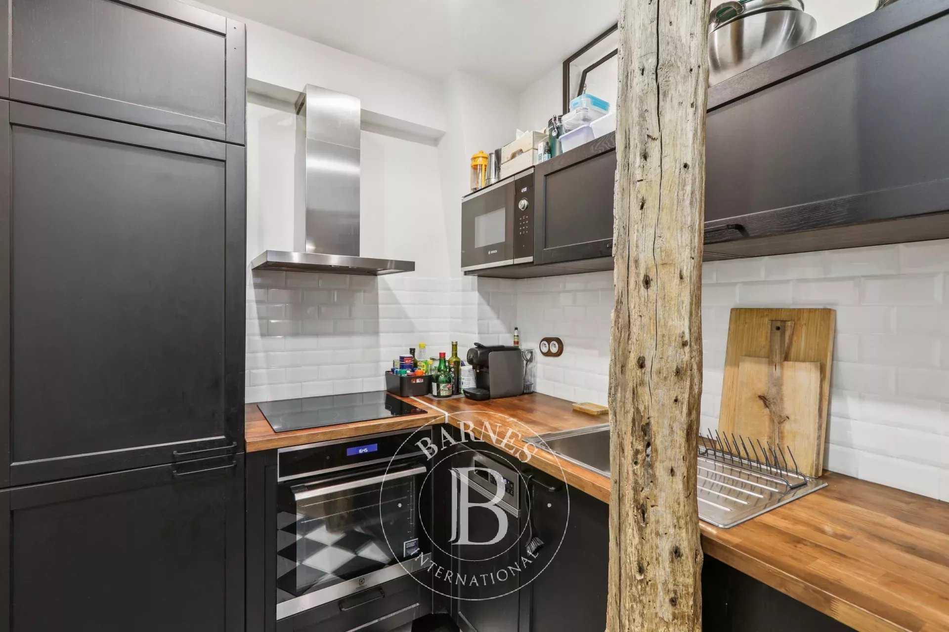 Paris  - Appartement 2 Pi&egrave;ces, 1 Chambre