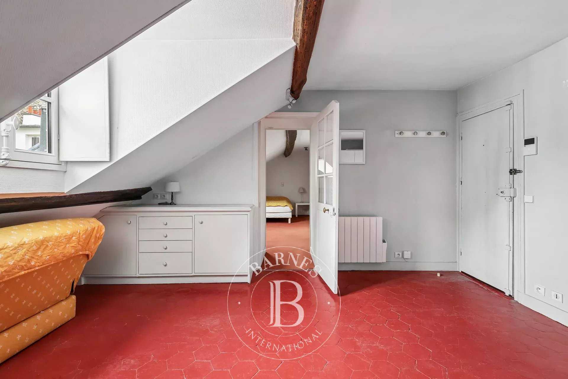 Paris  - Piso 2 Cuartos, 1 Habitacion