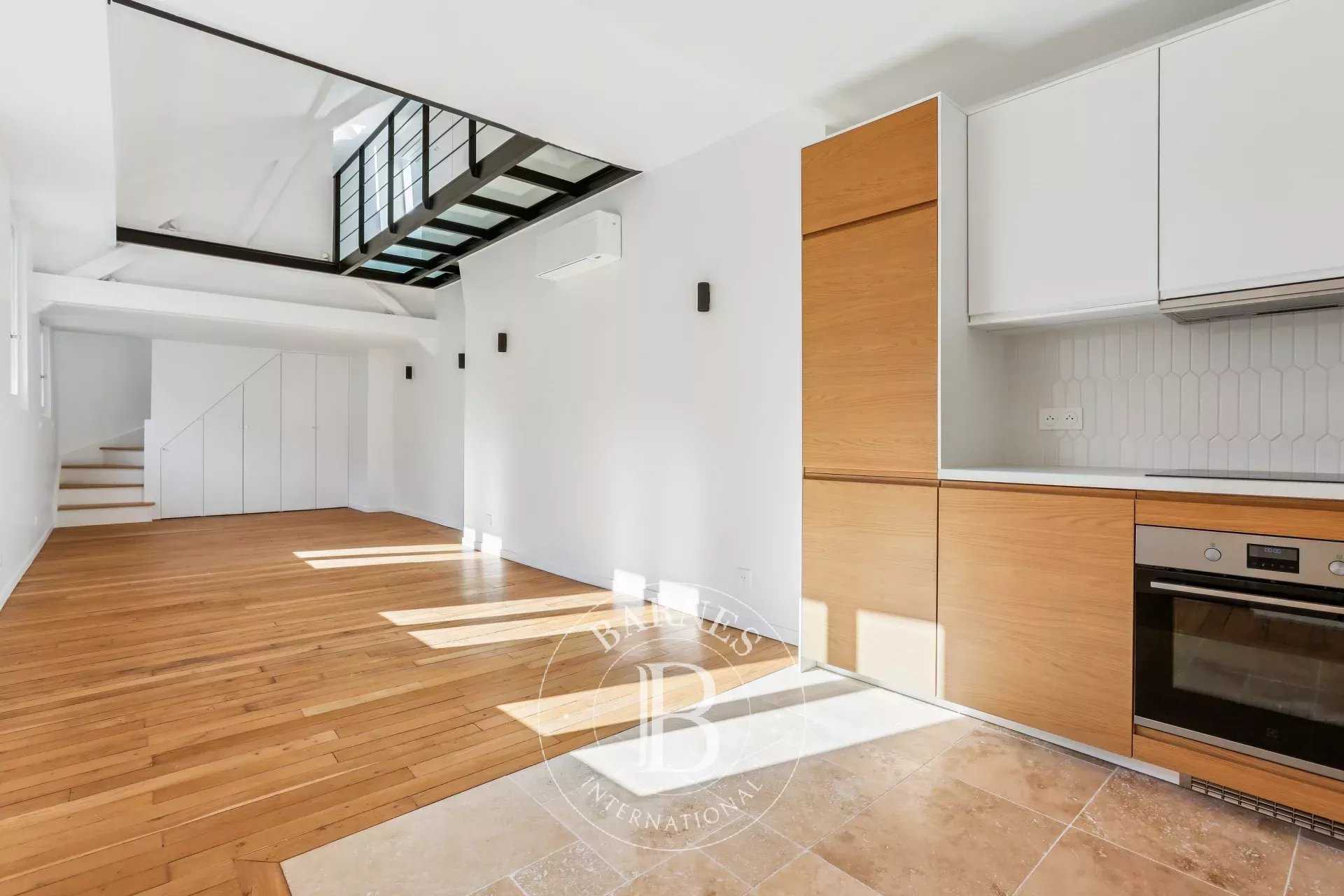 Apartment Paris 75007  -  ref 86227103 (picture 2)