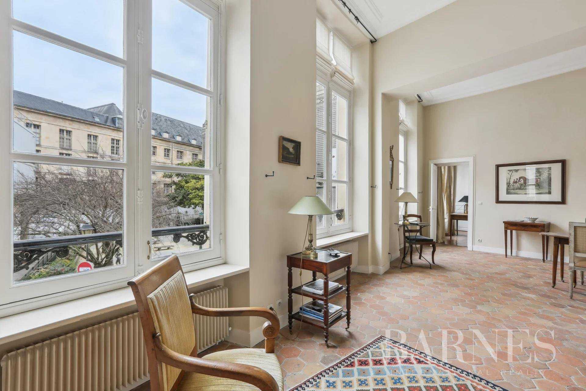 Appartement Paris 75006  -  ref 8187988 (picture 1)