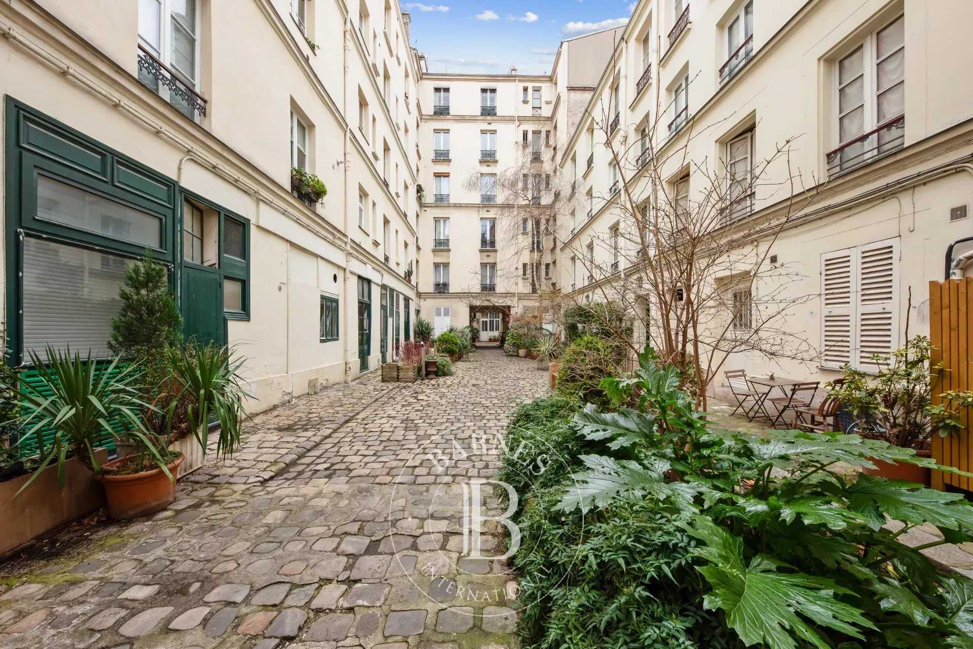 Appartement Paris 75006  -  ref 84238533 (picture 2)