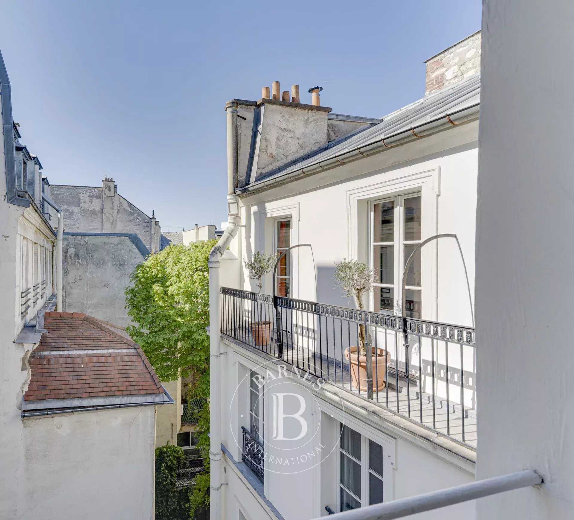 Appartement Paris 75006  -  ref 85985849 (picture 3)
