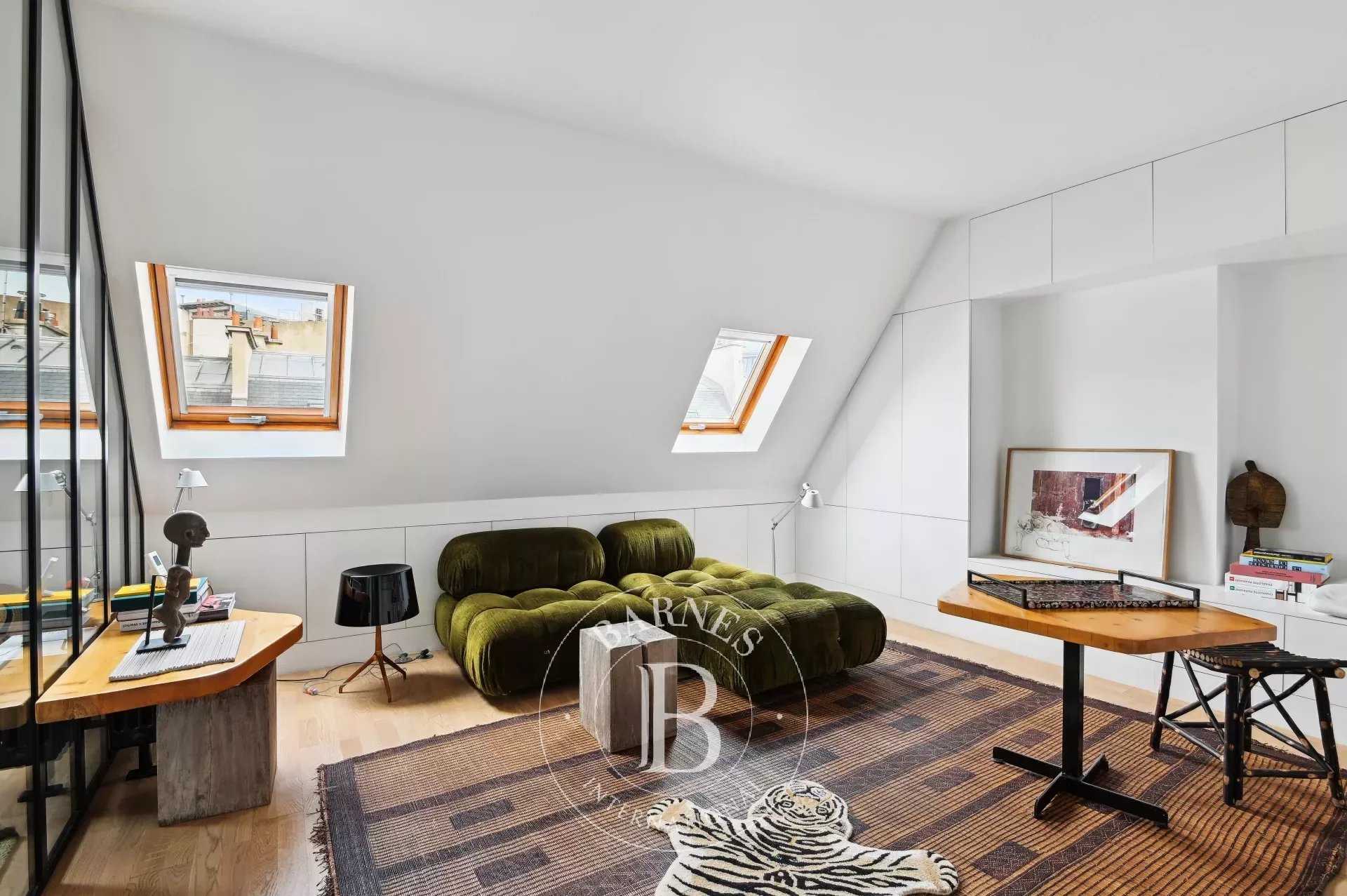 Paris  - Appartement 2 Pièces, 1 Chambre