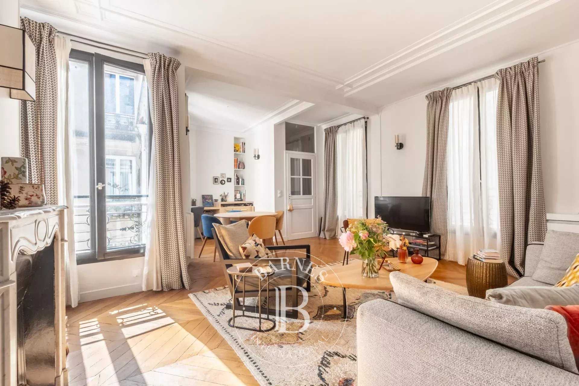 Apartment Paris 75006  -  ref 87050133 (picture 1)