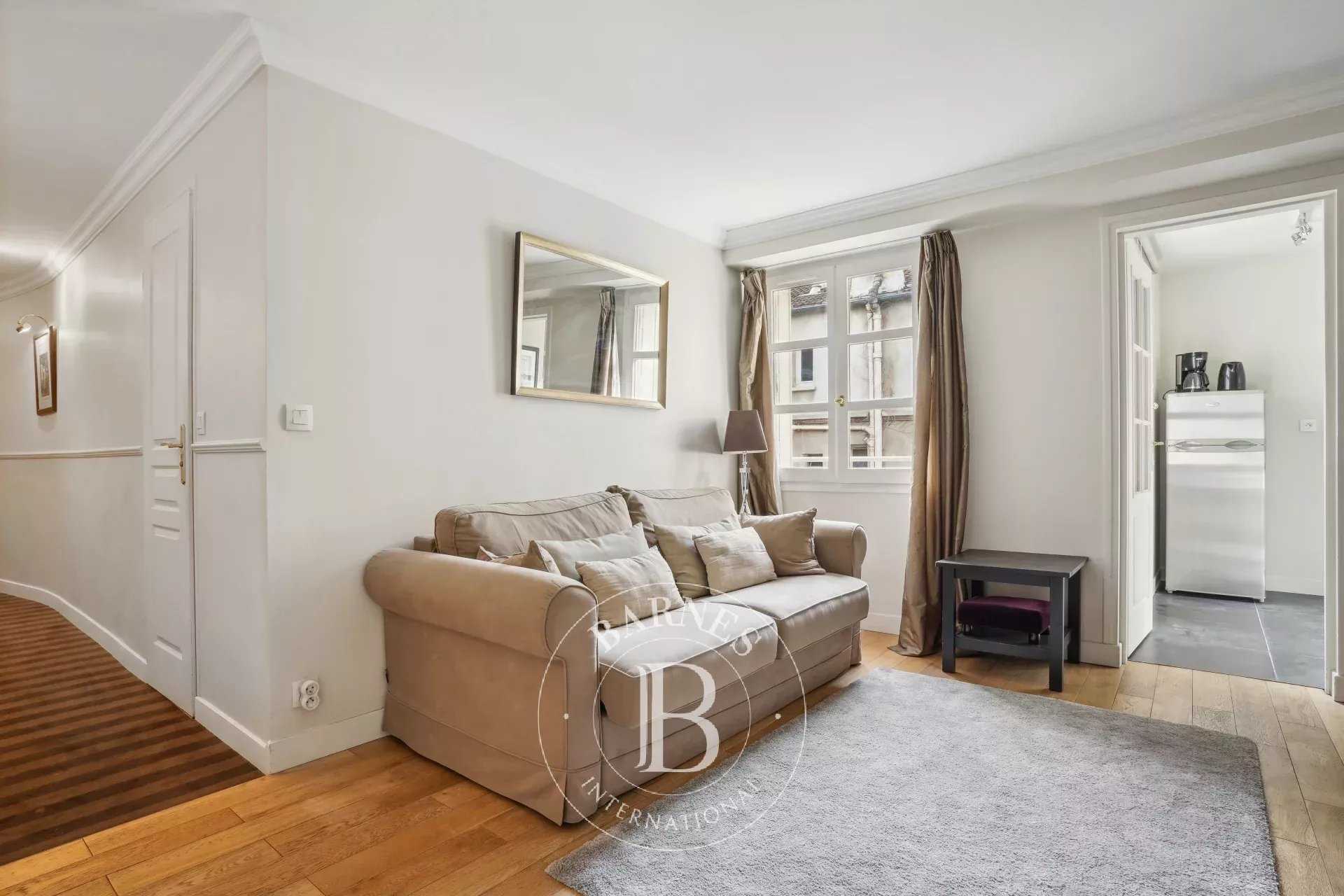 Appartement Paris 75006  -  ref 83395779 (picture 2)