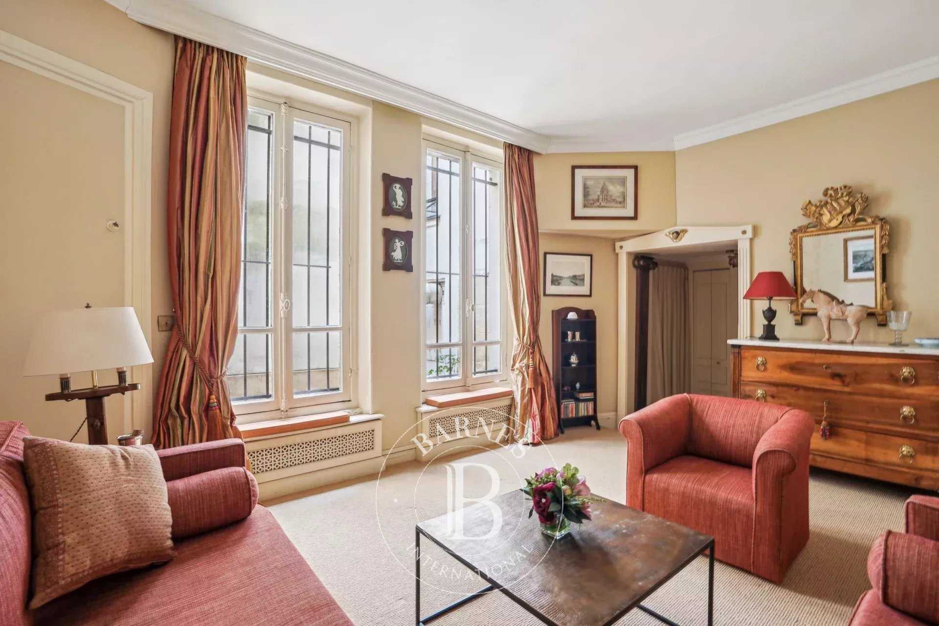 Appartement Paris 75006  -  ref 85780930 (picture 1)