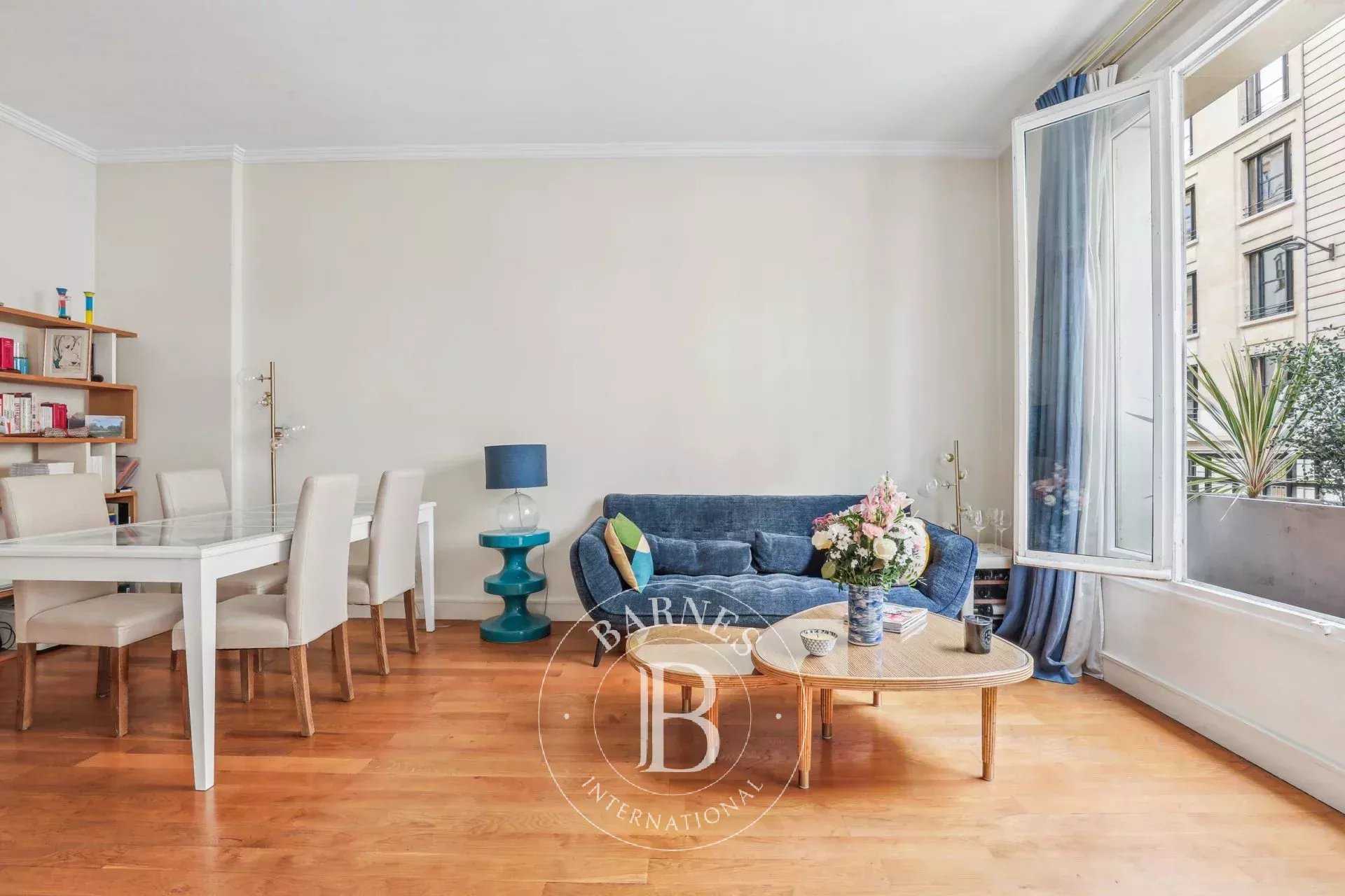 Apartment Paris 75007  -  ref 86218779 (picture 2)