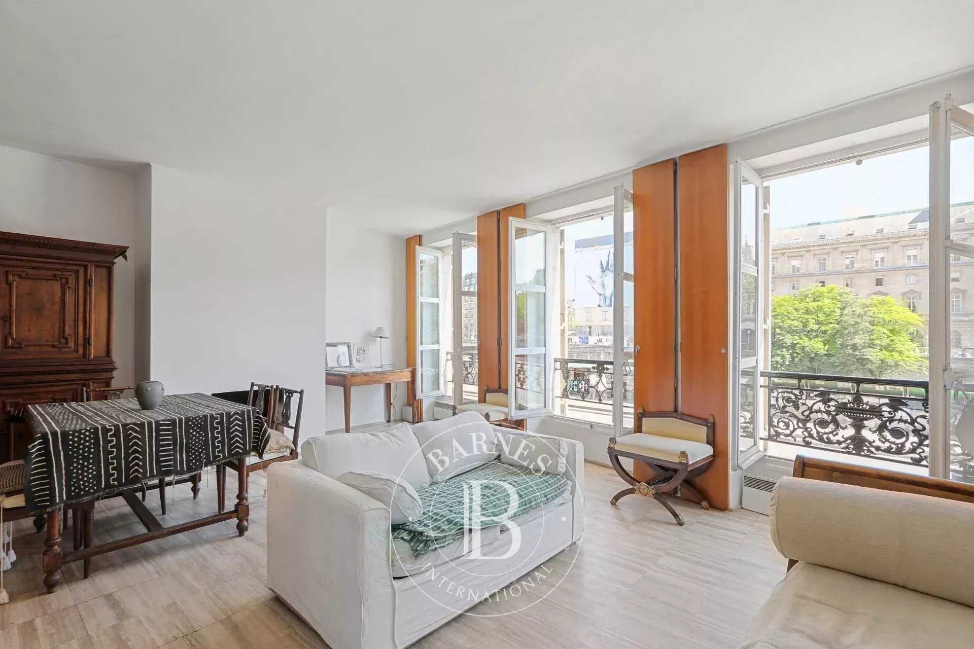 Appartement Paris 75006  -  ref 86008350 (picture 2)