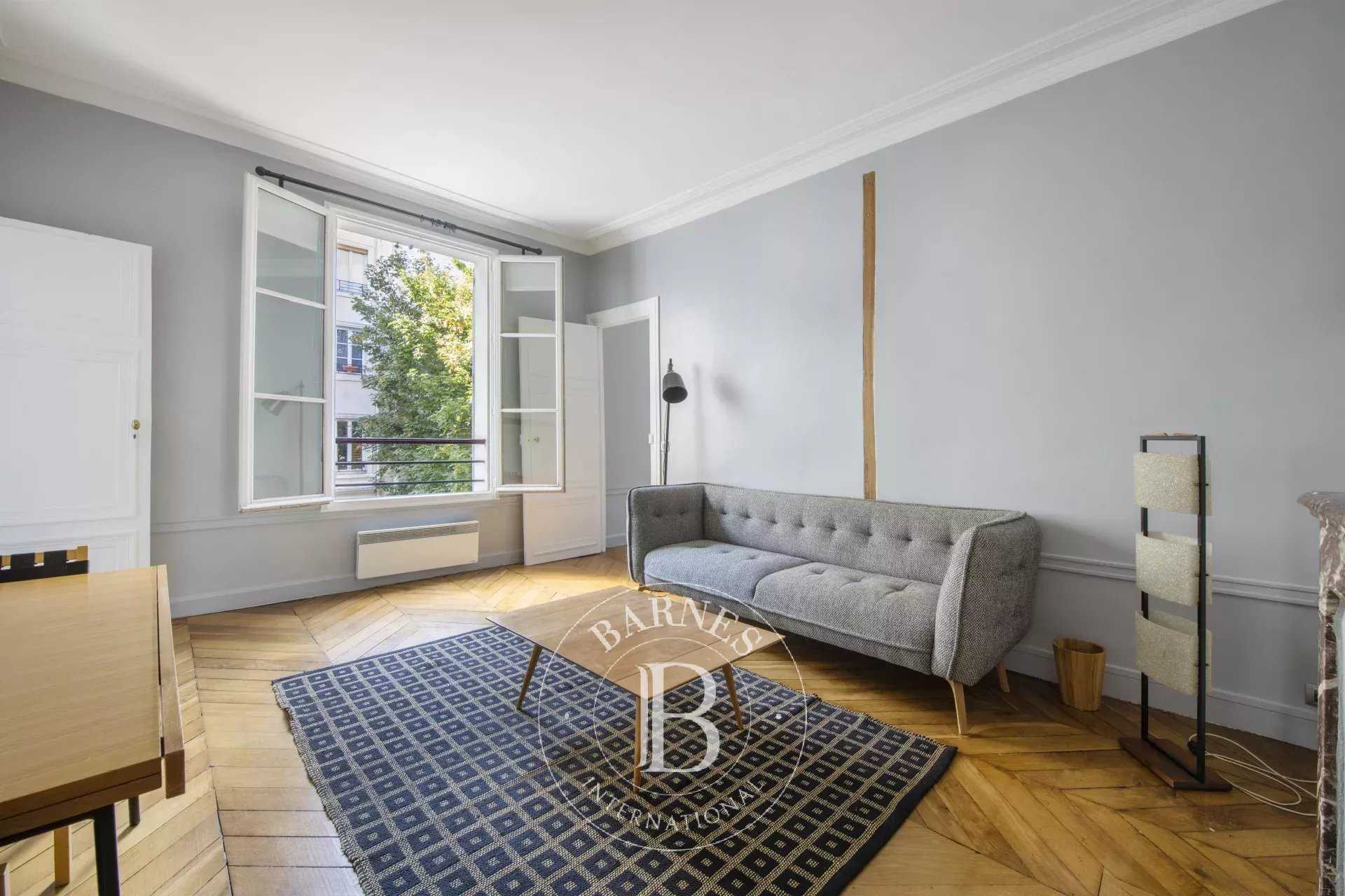 Appartement Paris 75006  -  ref 86001178 (picture 1)