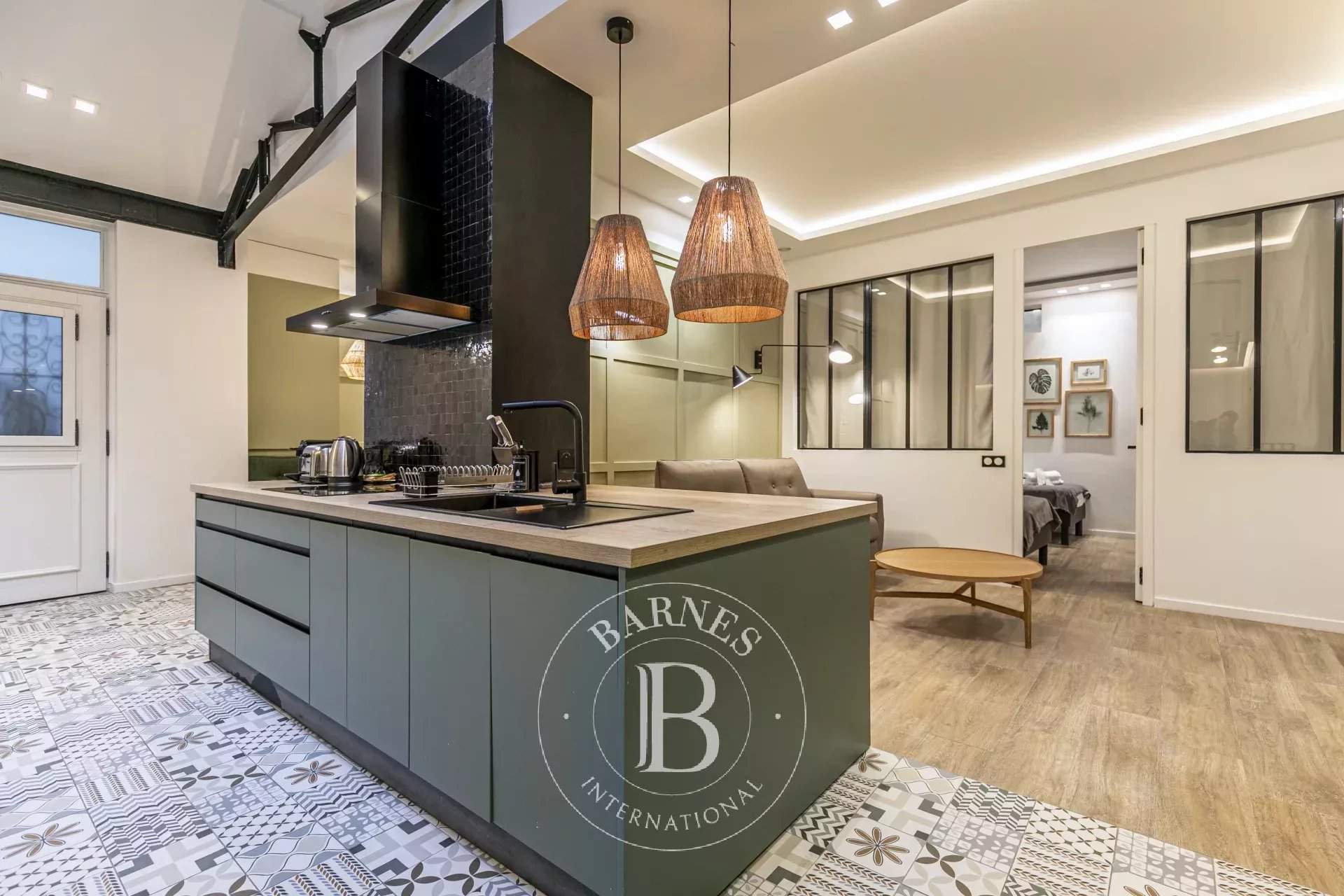 Paris  - Apartment 2 Bedrooms - picture 1