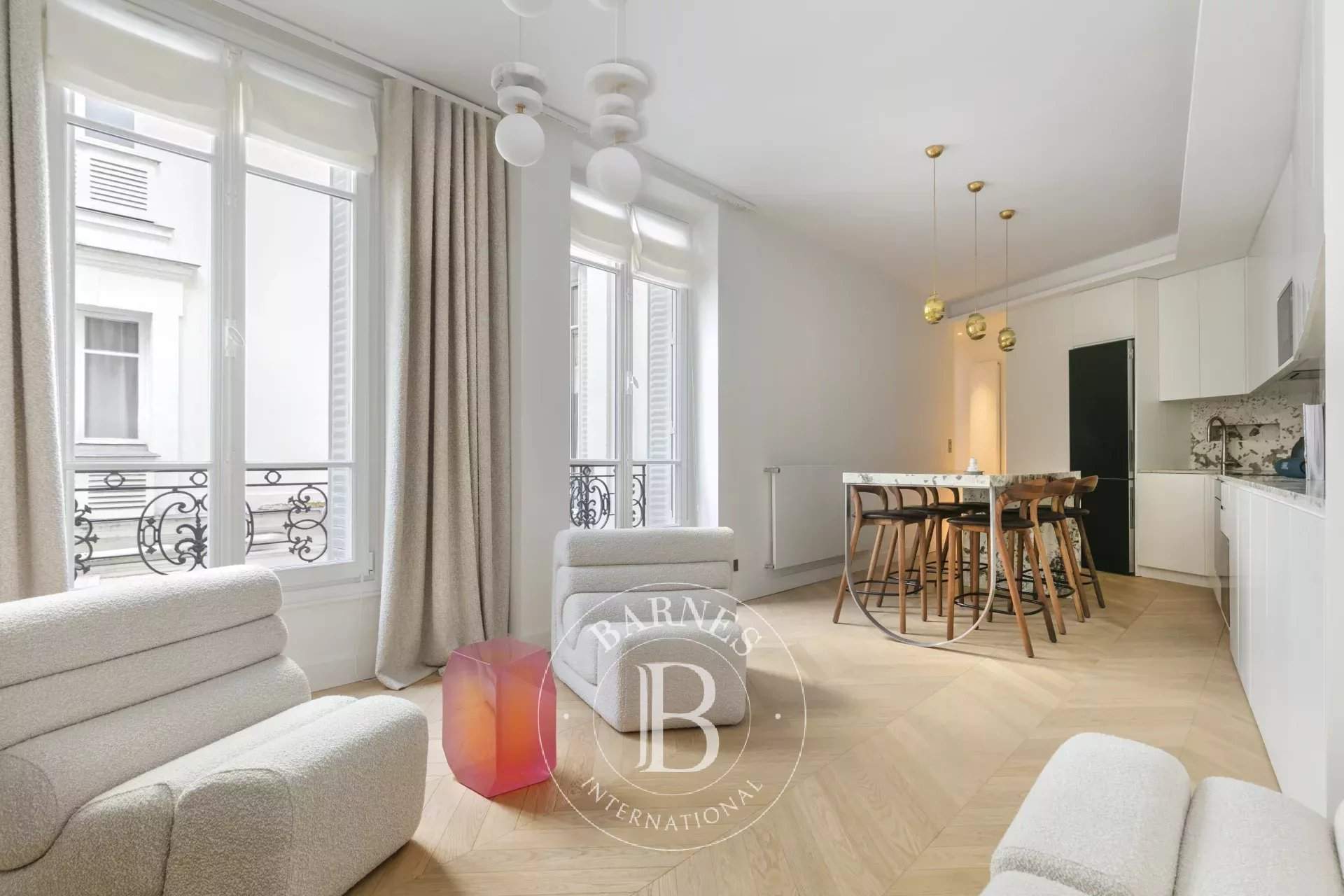 Paris  - Apartment 2 Bedrooms - picture 2