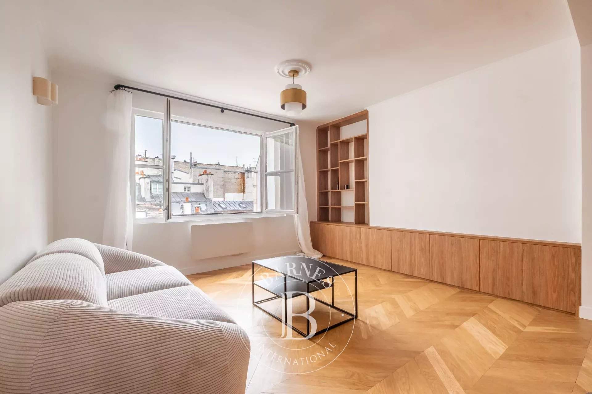 Paris  - Apartment 1 Bedroom - picture 1