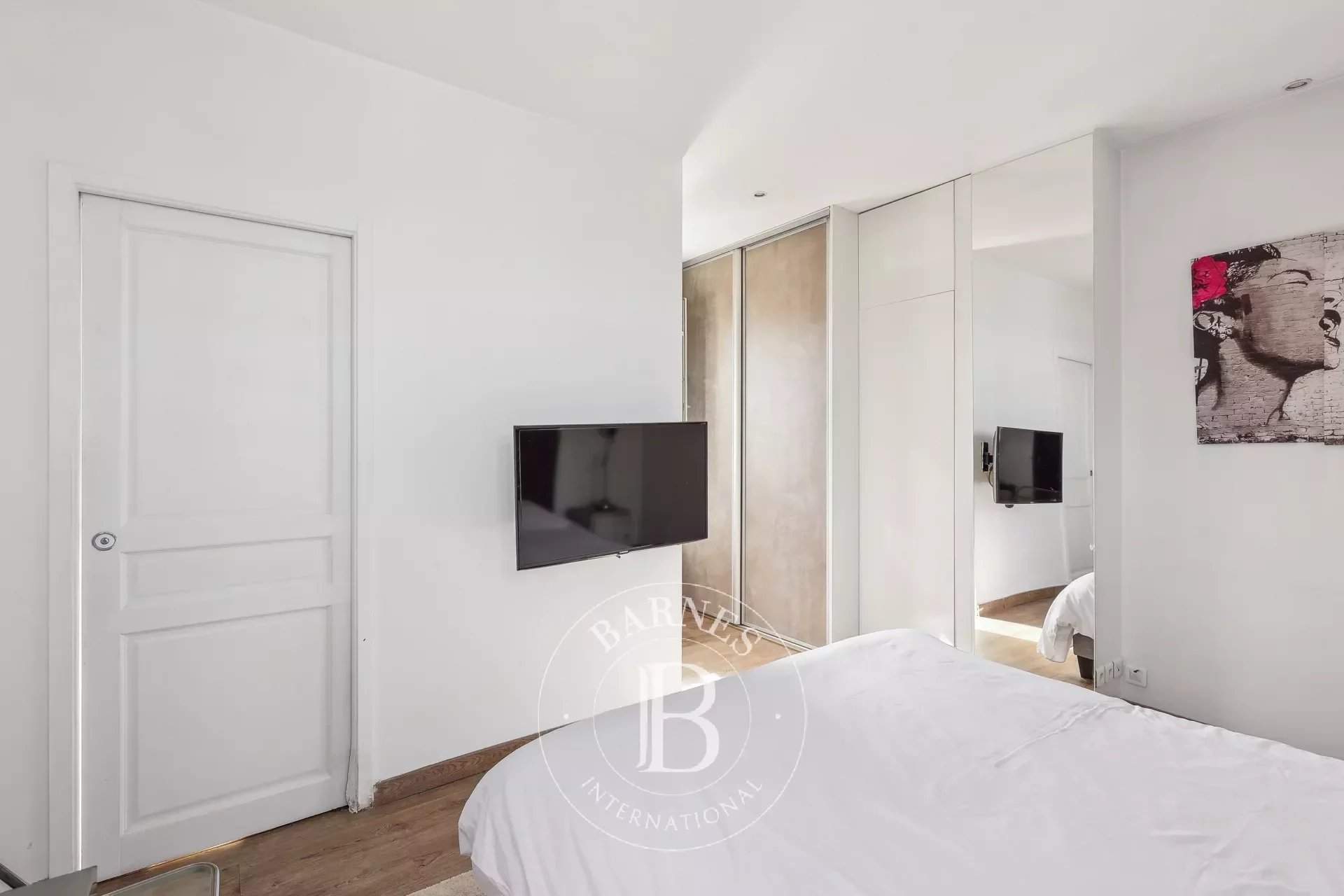Paris  - Apartment 1 Bedroom - picture 9
