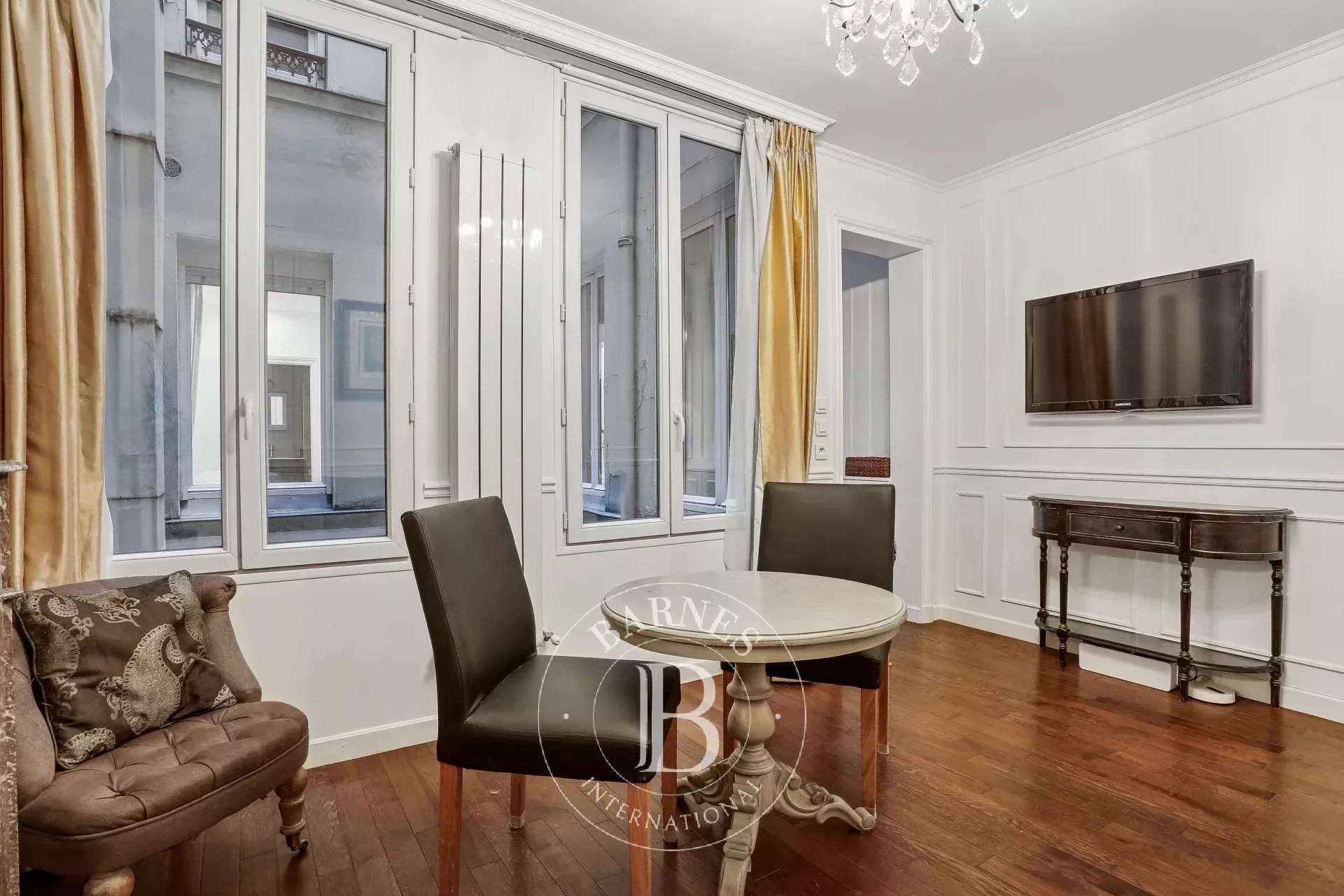 Paris  - Appartement 2 Pi&egrave;ces, 1 Chambre - picture 4