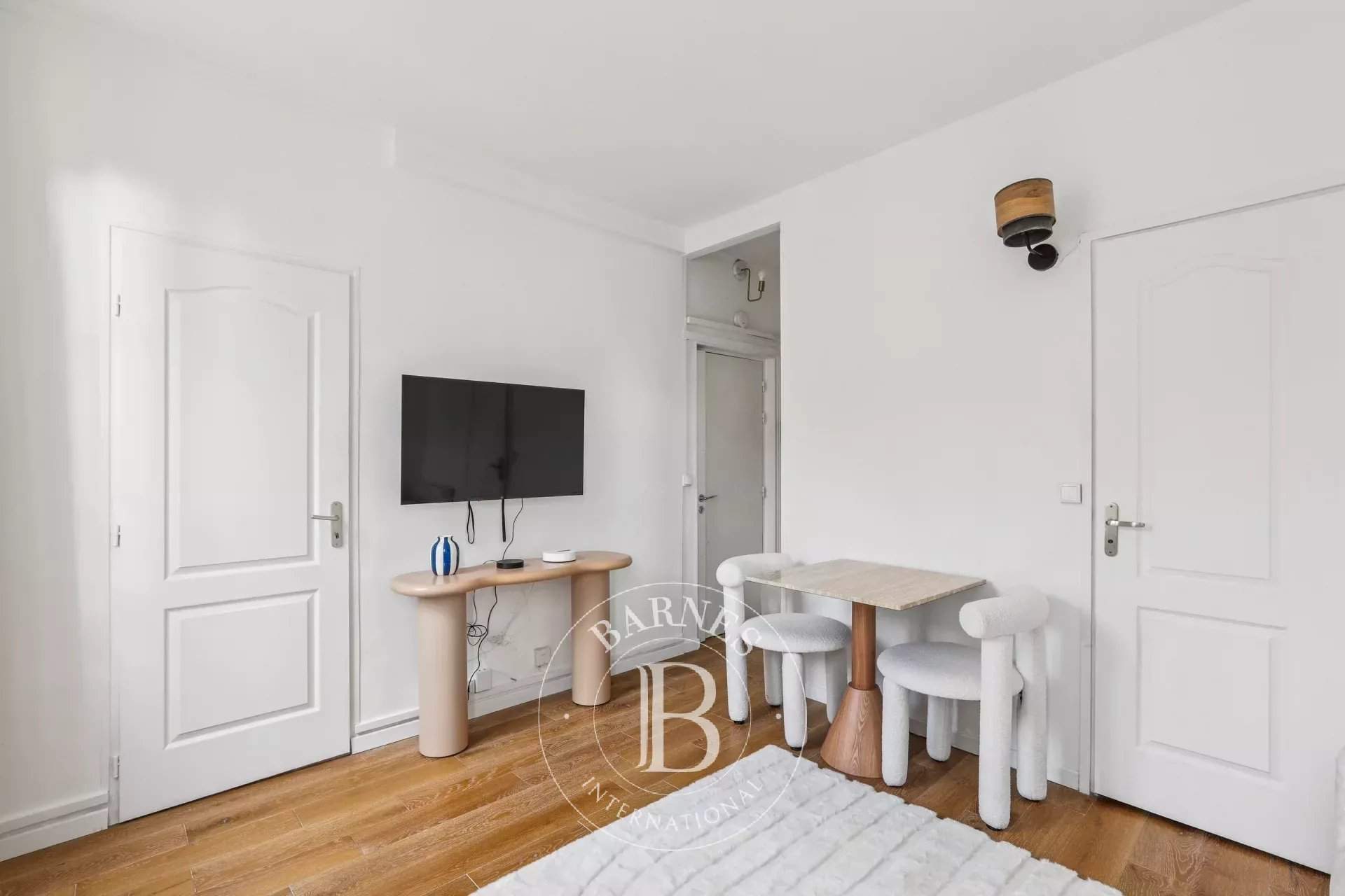 Paris  - Apartment  - picture 12