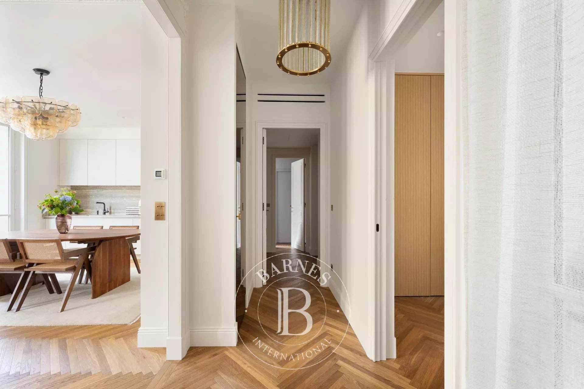 Paris  - Appartement 4 Pièces 2 Chambres - picture 11