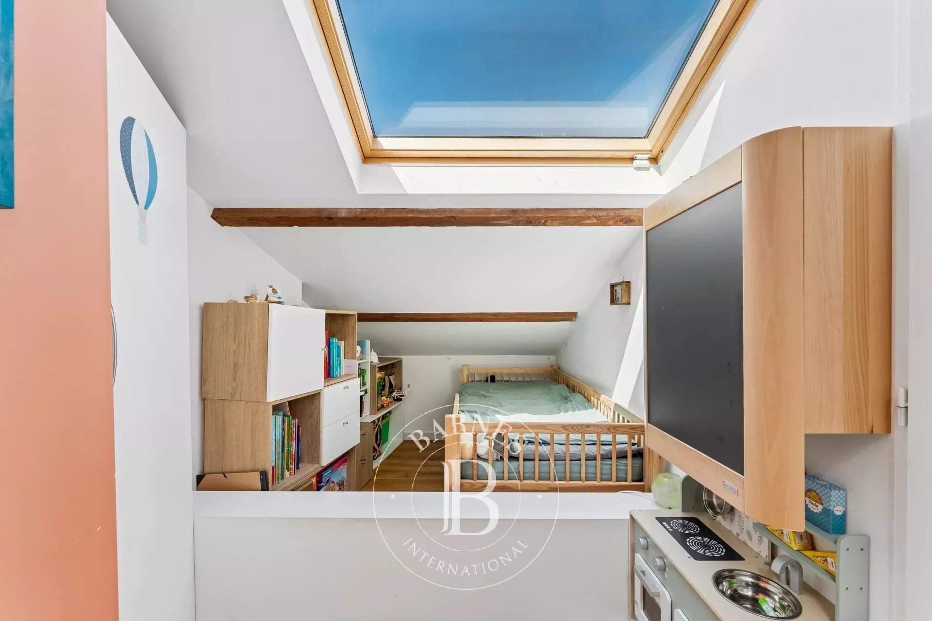 Paris  - Appartement 3 Pi&egrave;ces 2 Chambres - picture 11