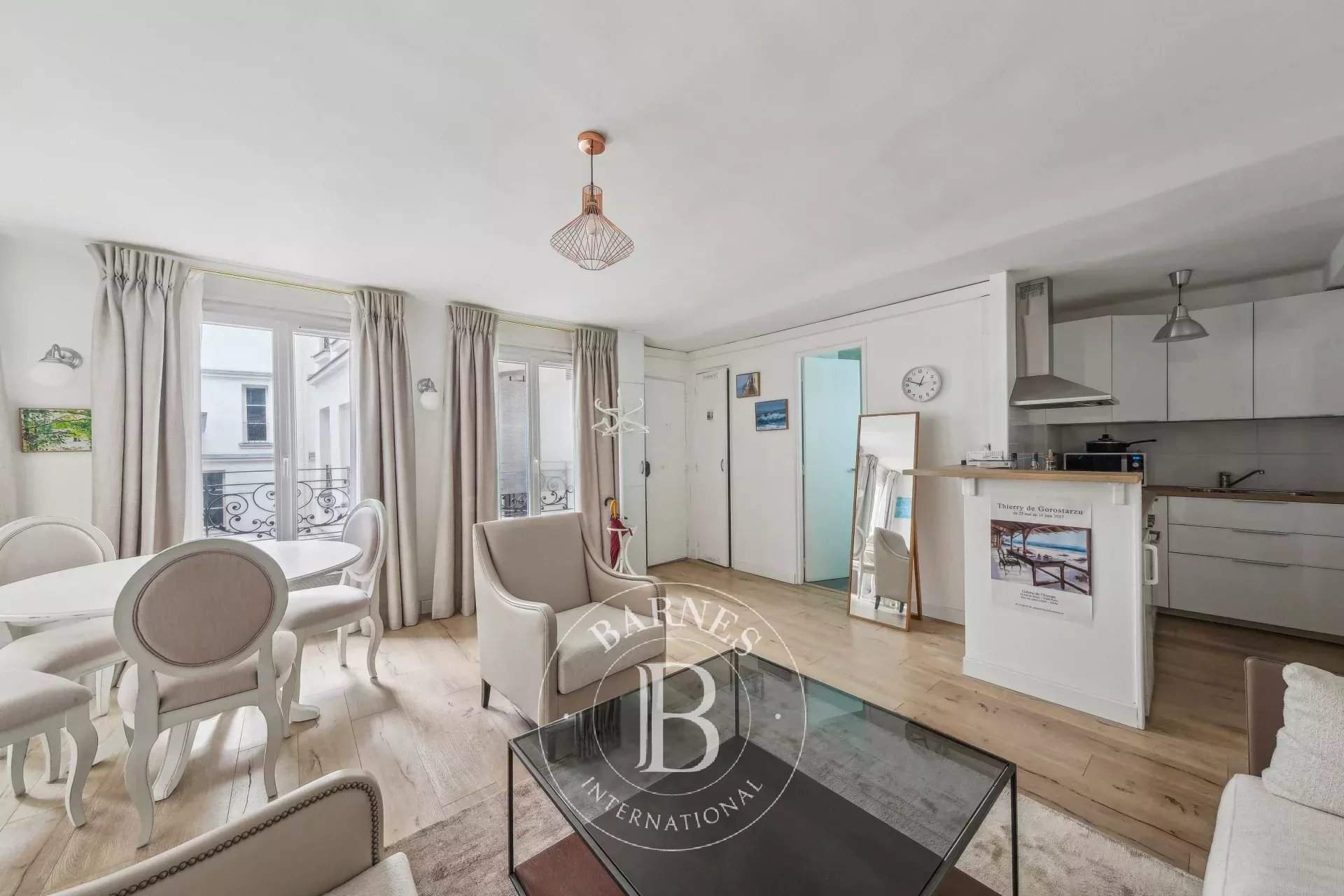 Paris  - Appartement 2 Pièces, 1 Chambre - picture 2