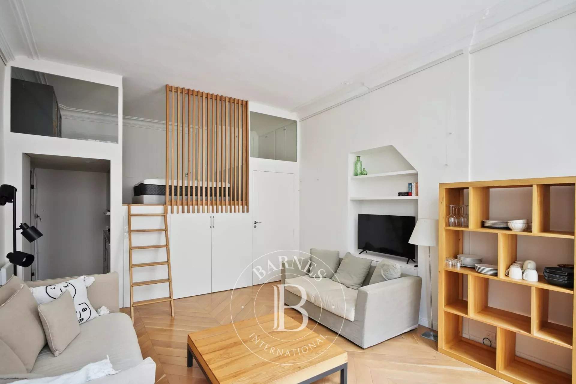 Paris  - Apartment  - picture 2