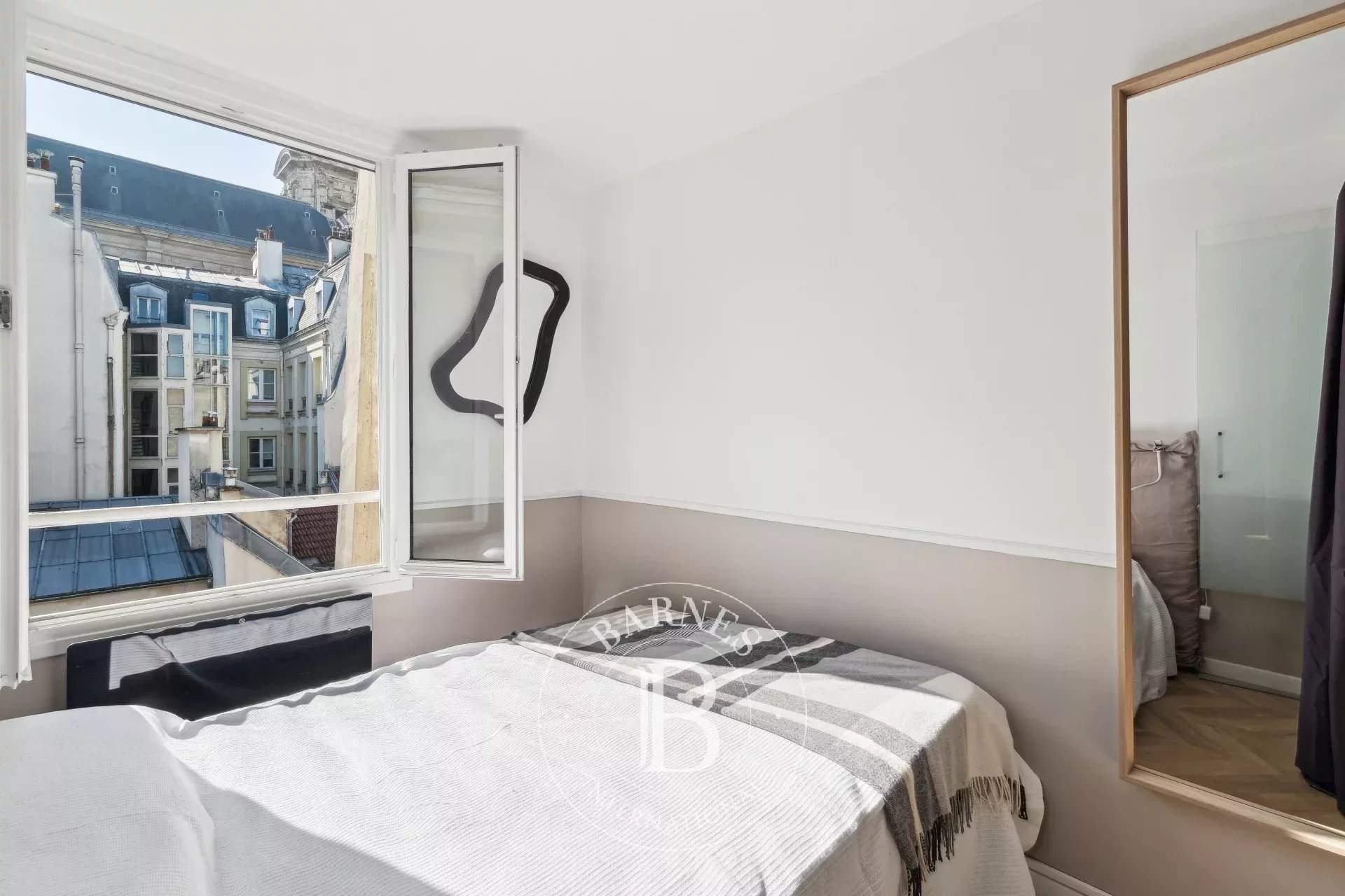 Paris  - Appartement 1 Pièce - picture 2
