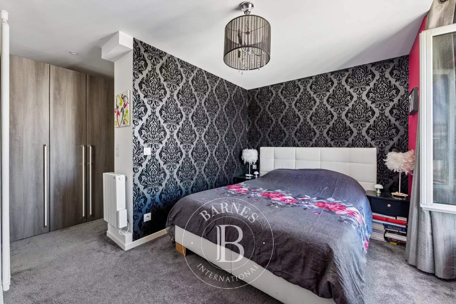 Paris  - Appartement 3 Pi&egrave;ces 2 Chambres - picture 9