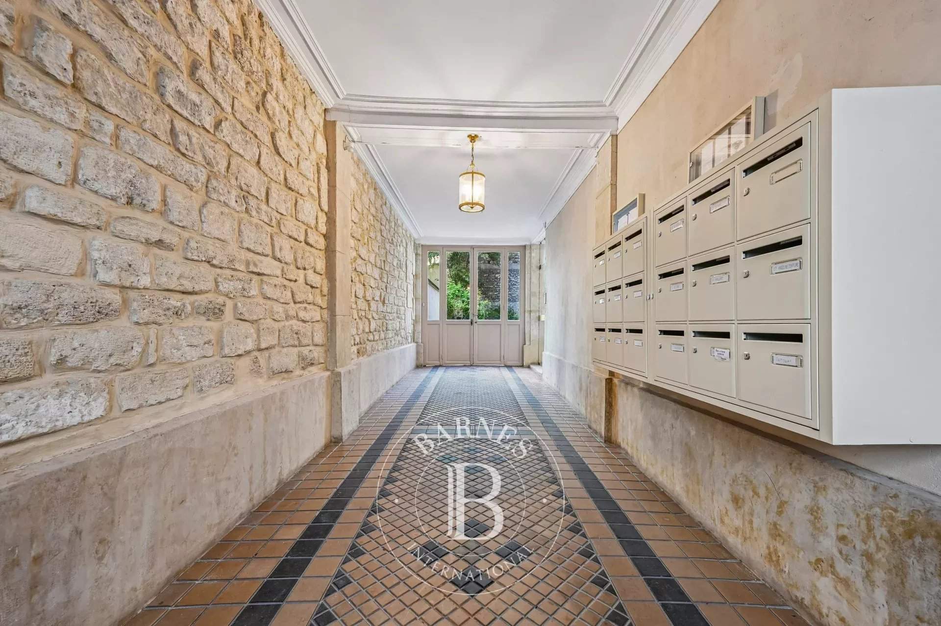 Paris  - Apartment 3 Bedrooms - picture 14