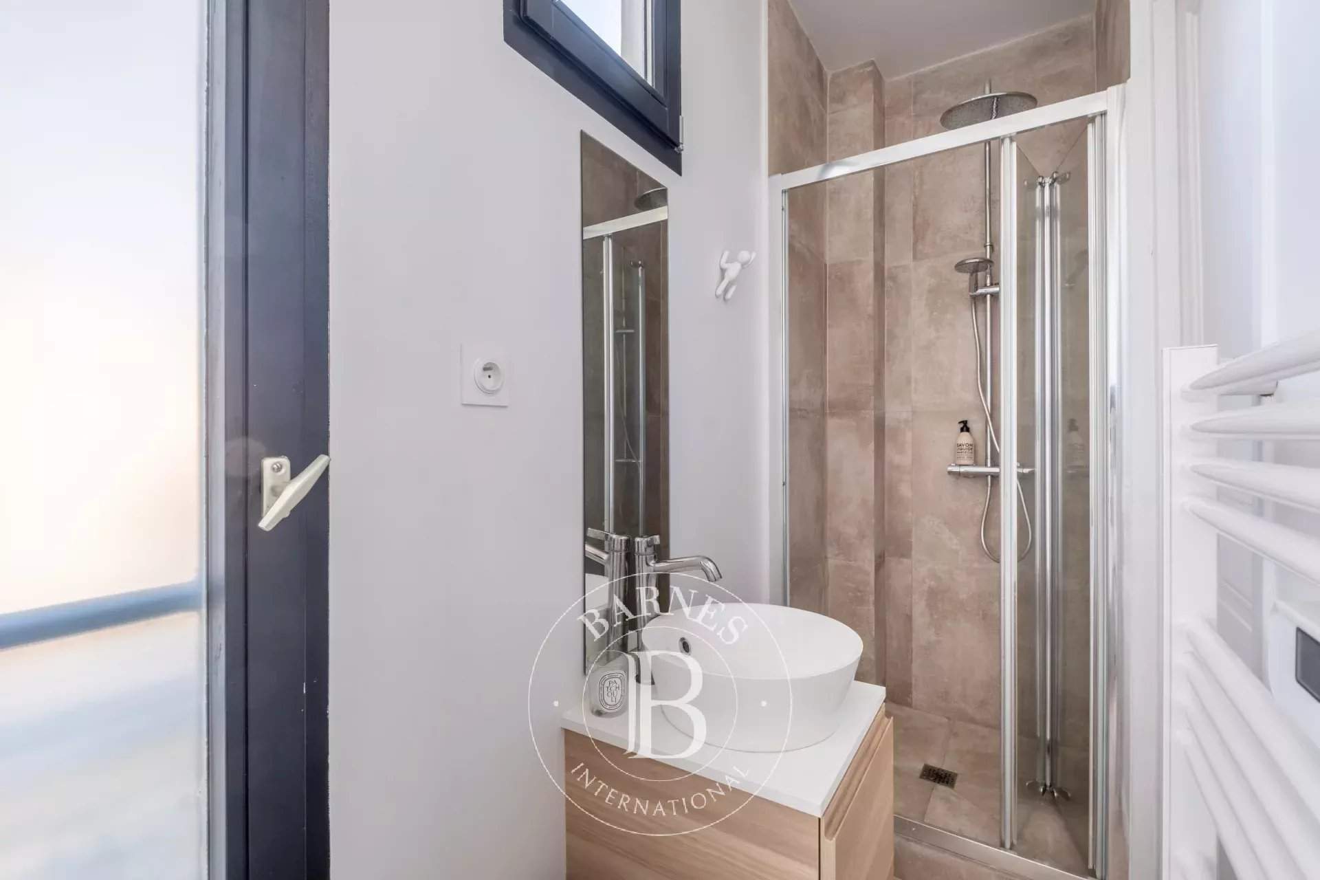 Paris  - Apartment 2 Bedrooms - picture 11