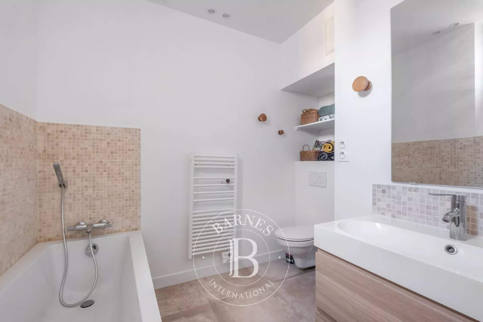 Paris  - Apartment 2 Bedrooms - picture 14