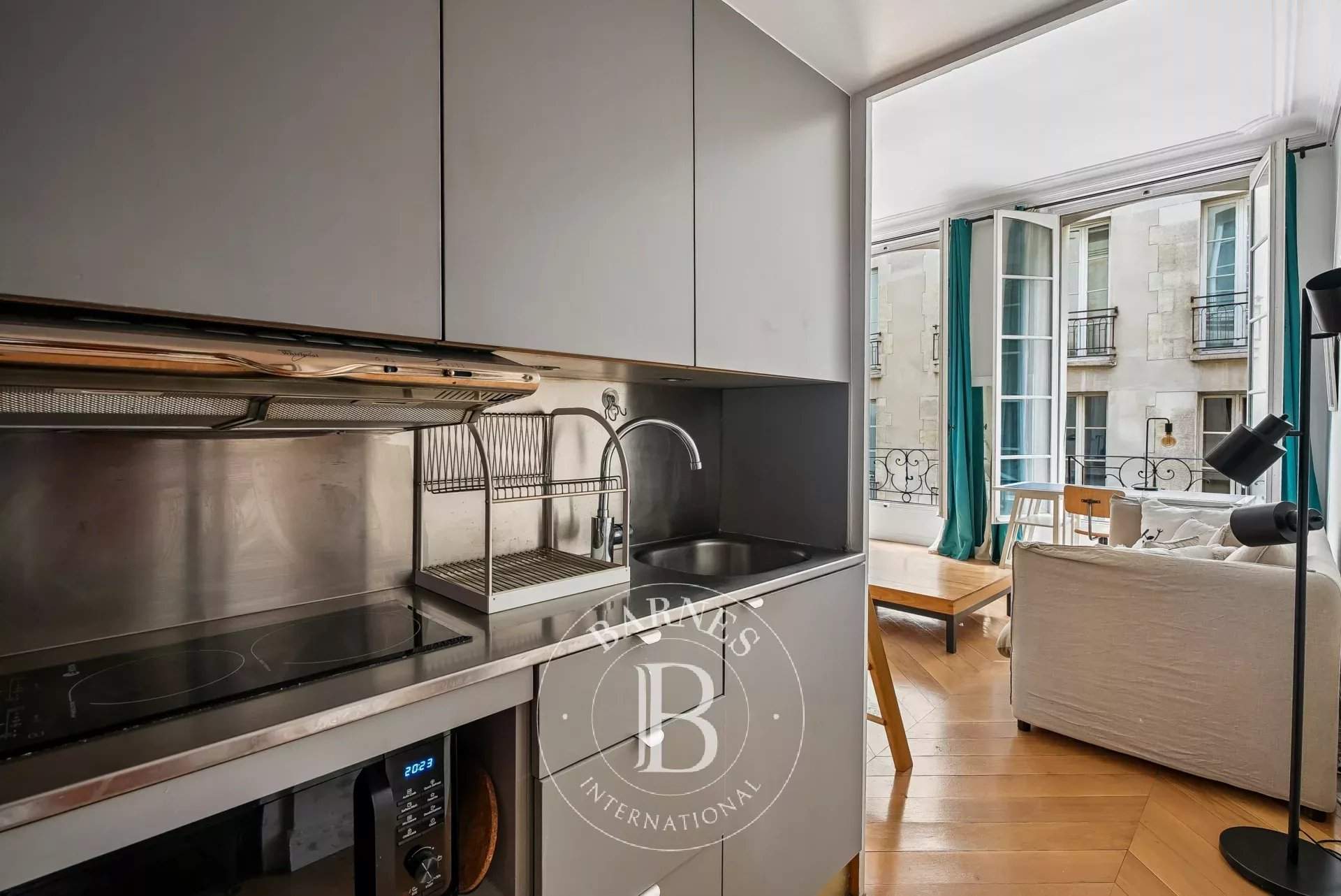 Paris  - Apartment  - picture 6