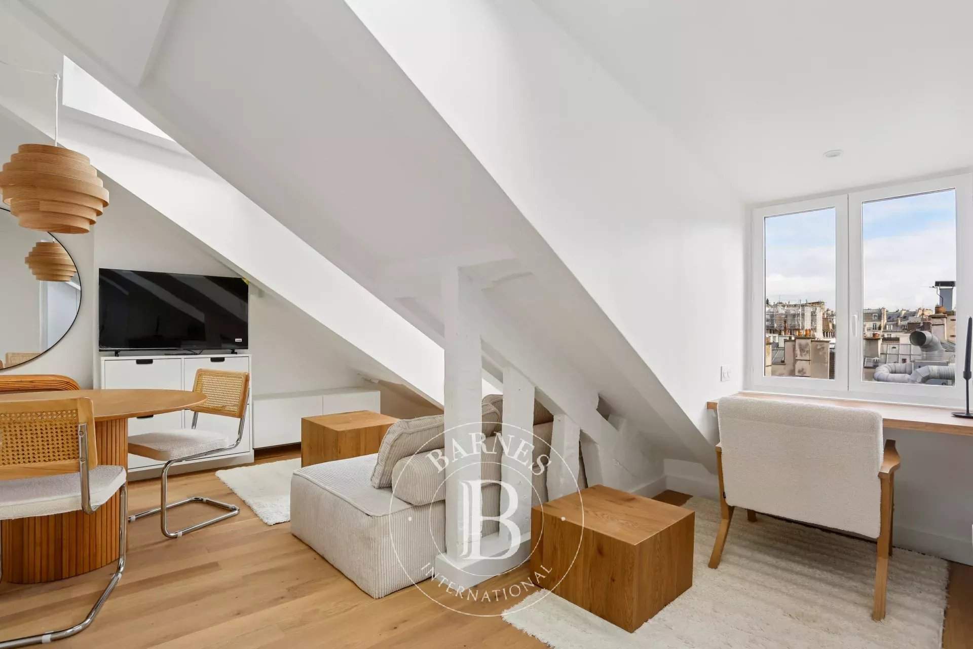 Paris  - Piso 2 Cuartos, 1 Habitacion - picture 1