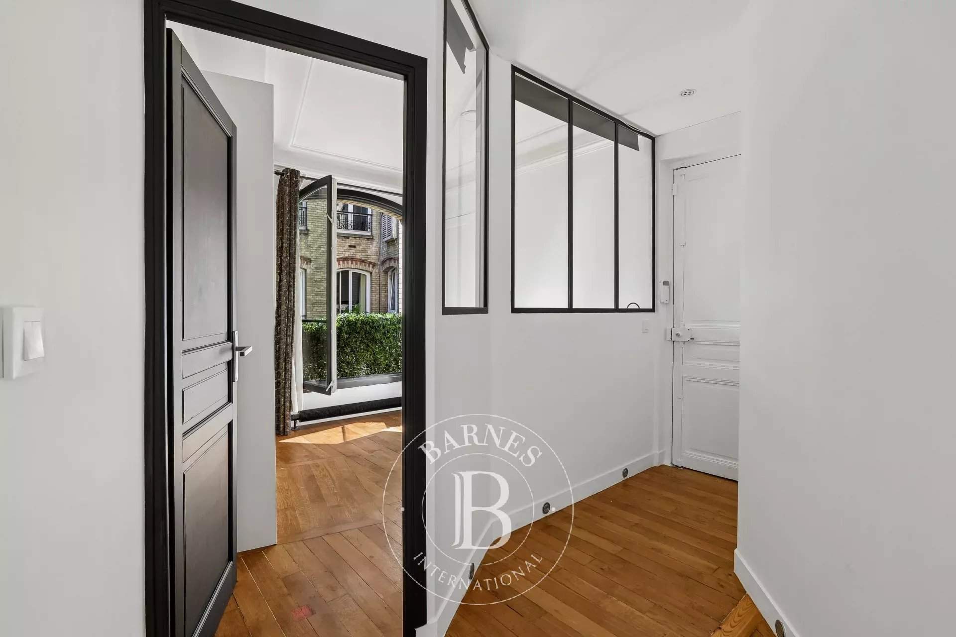 Paris  - Appartement 2 Pi&egrave;ces, 1 Chambre - picture 9