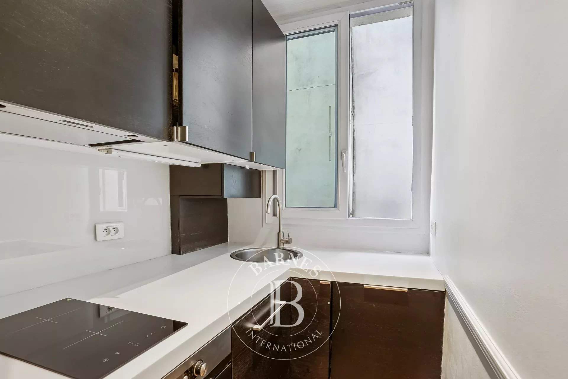 Paris  - Appartement 2 Pi&egrave;ces, 1 Chambre - picture 5