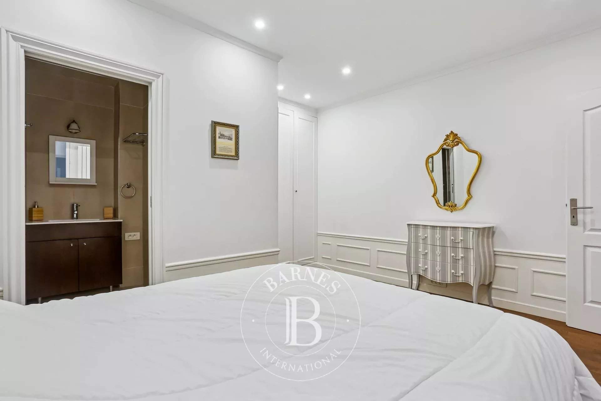 Paris  - Appartement 2 Pi&egrave;ces, 1 Chambre - picture 9