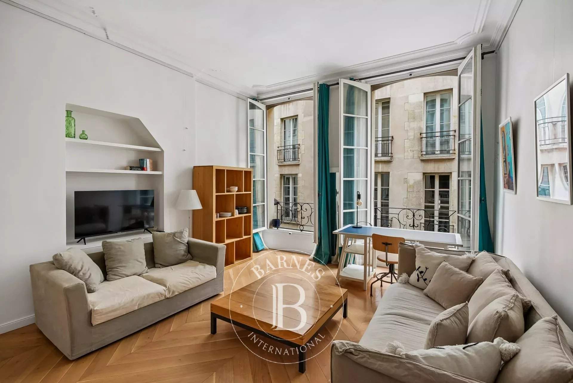 Paris  - Apartment  - picture 1