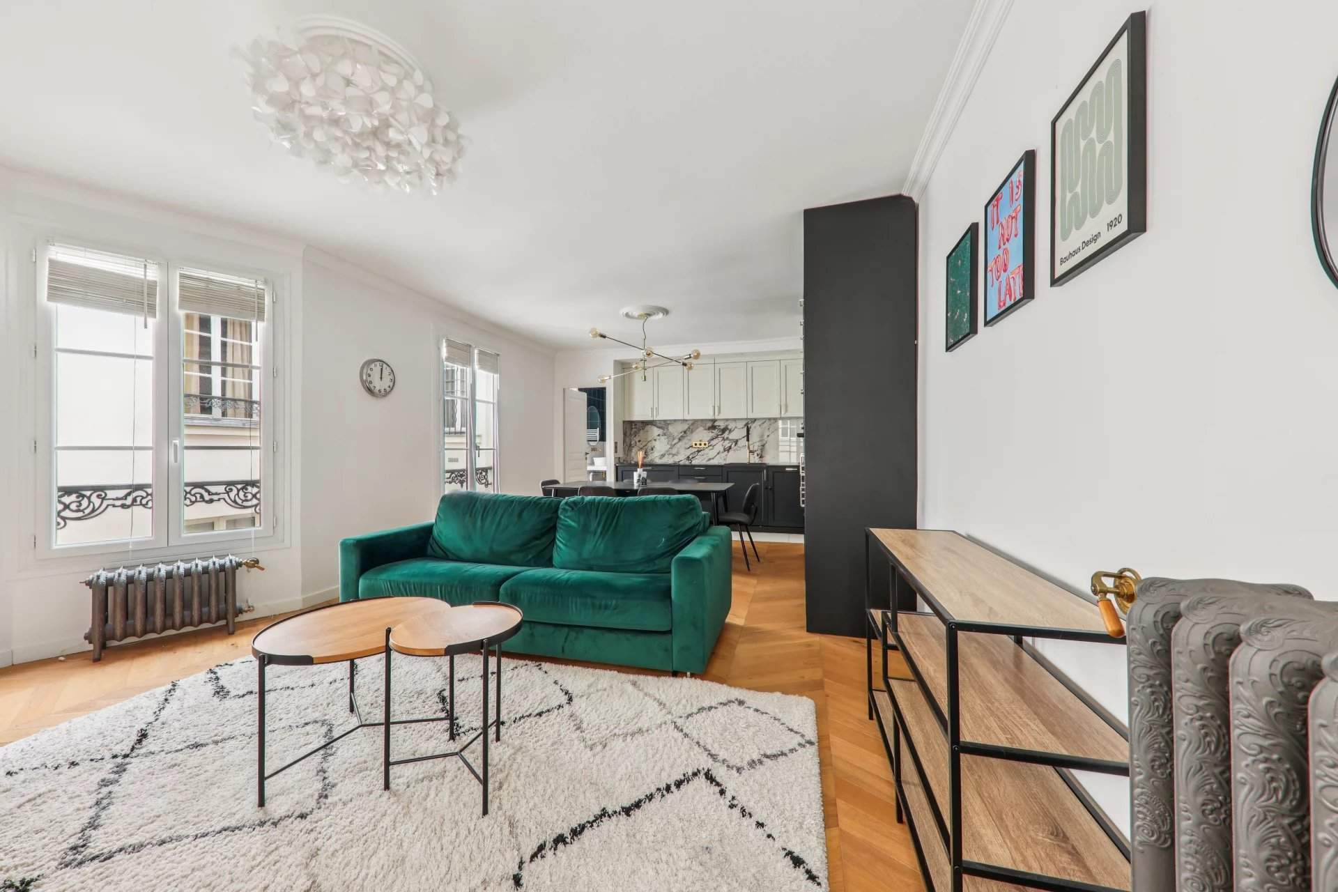 Paris  - Appartement 3 Pi&egrave;ces 2 Chambres - picture 4