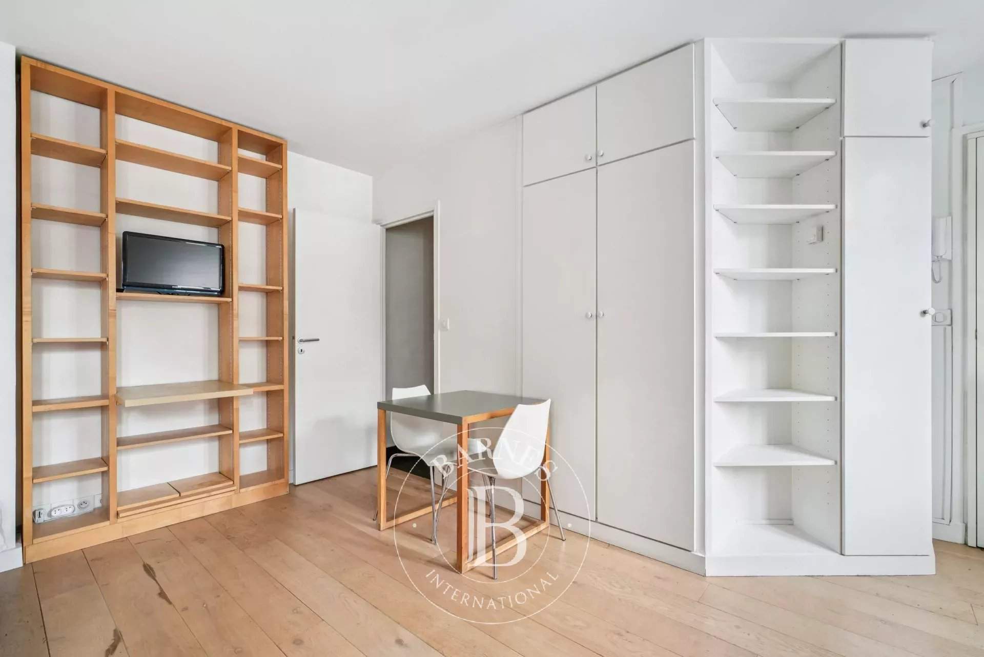 Paris  - Apartment  - picture 11